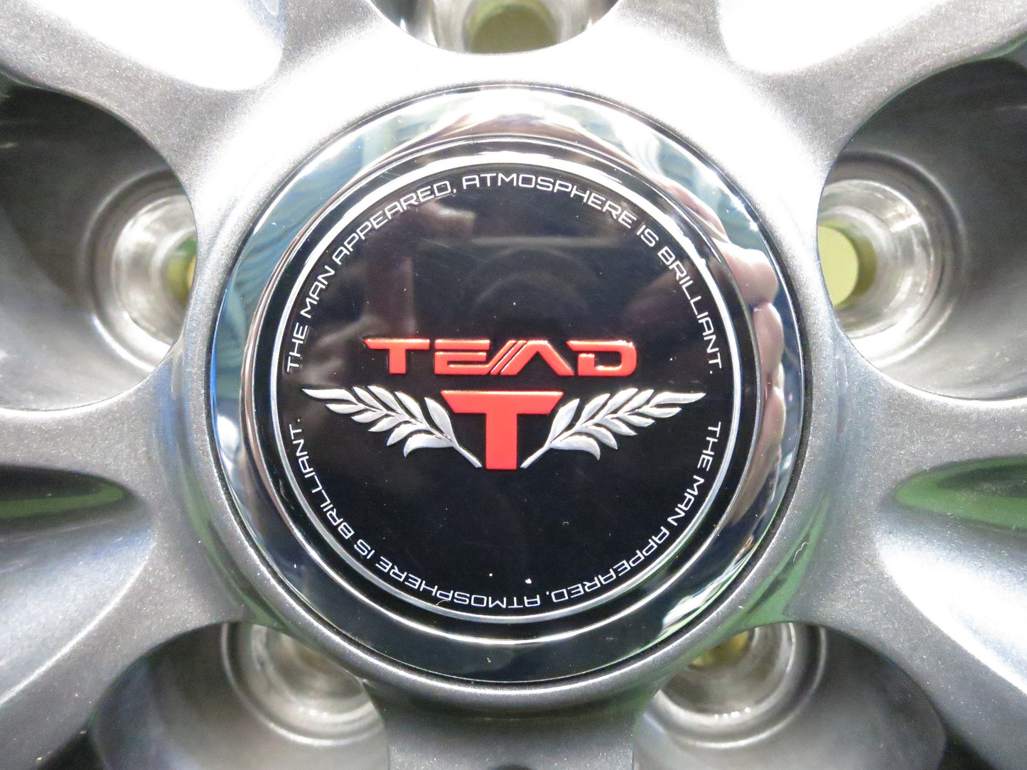 [送料無料]超バリ溝！20年！キレイ！ほぼ10分★スタッドレス 185/60R15 トーヨー オブザーブ GIZ2 TEAD weds テッド 15インチ PCD100/5H シエンタ等★3013102Hス