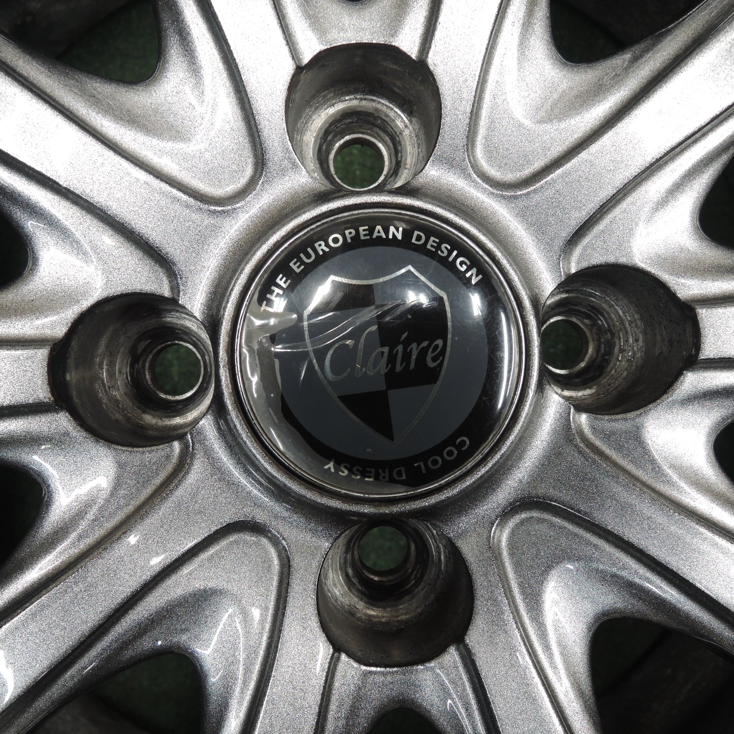 *送料無料*バリ溝！22年！キレイ！9.5分★スタッドレス 175/65R15 ブリヂストン ブリザック VRX3 Claire クレール 15インチ PCD100/4H★3121809TNス