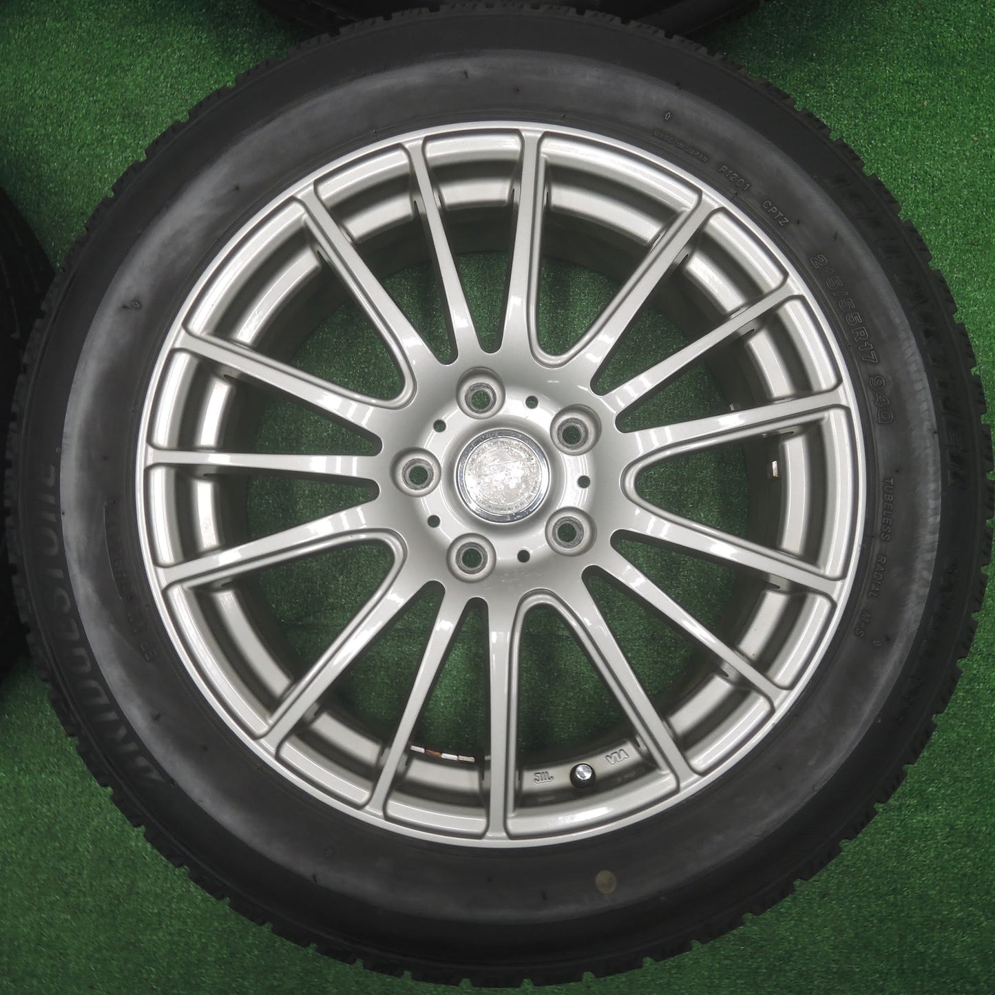 [送料無料]バリ溝！キレイ！8.5分★スタッドレス 215/55R17 ブリヂストン アイスパートナー ravrion selzer ラブリオン 17インチ PCD114.3/5H★3090801SYス