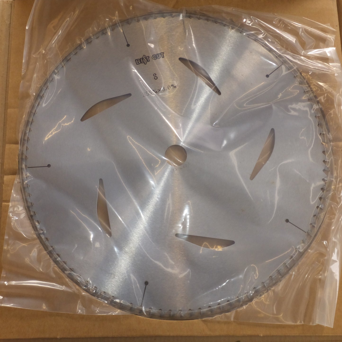 [送料無料] 未使用★ダイアチップ工業 DIATIP ベストカット BEST CUT 合板用 外径 355m/m 刃厚 3.0m/m 穴径 25.4m/m 刃数 100P★