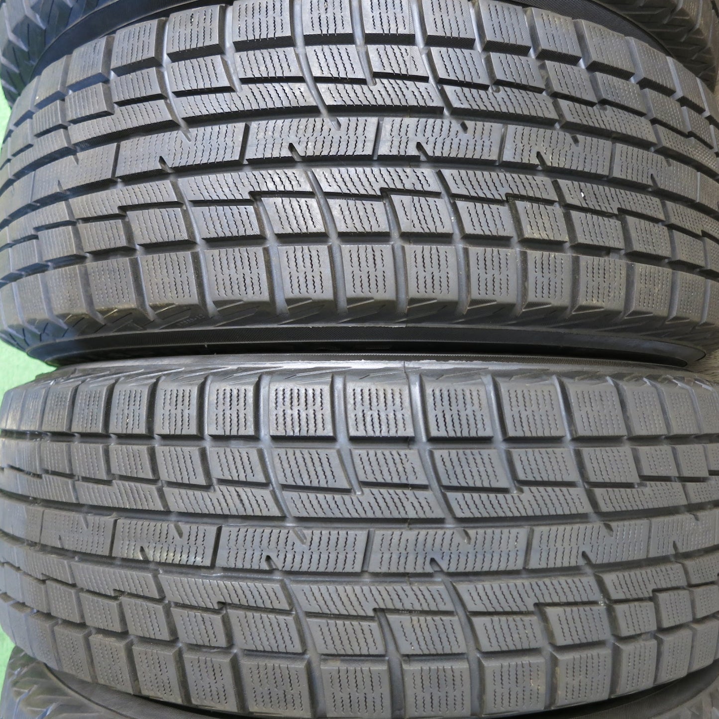[送料無料]バリ溝！20年！キレイ！9.5分以上★スタッドレス 195/65R15 プラクティバ アイス BP02 SPORT RUOTA 15インチ PCD114.3/5H★3061304Hス