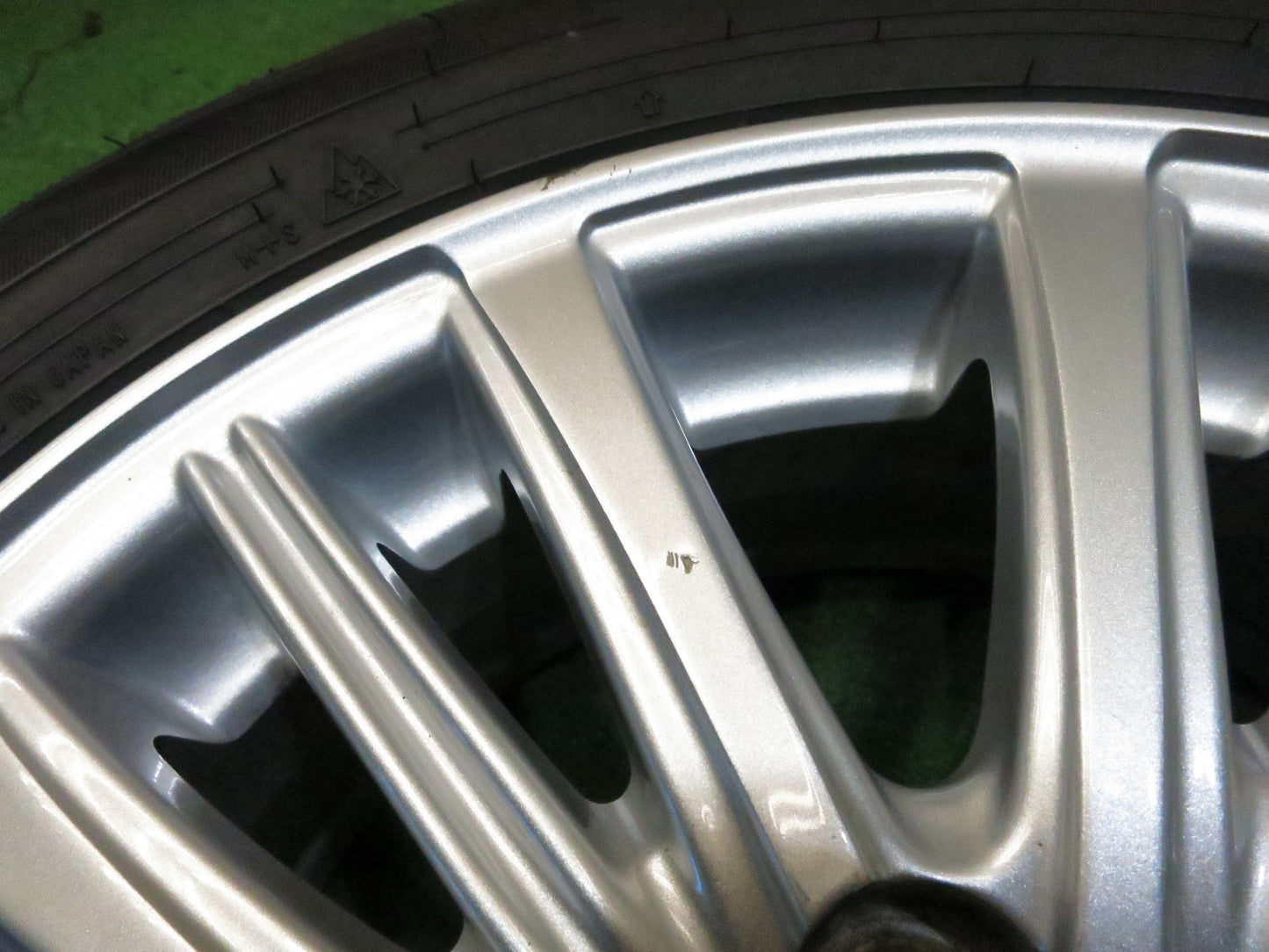 [送料無料]バリ溝！19年！キレイ！ほぼ10分★スタッドレス 165/70R14 ダンロップ ウインターマックス WM02 SPORT VENAD 14インチ PCD100/4H★2122602Hス