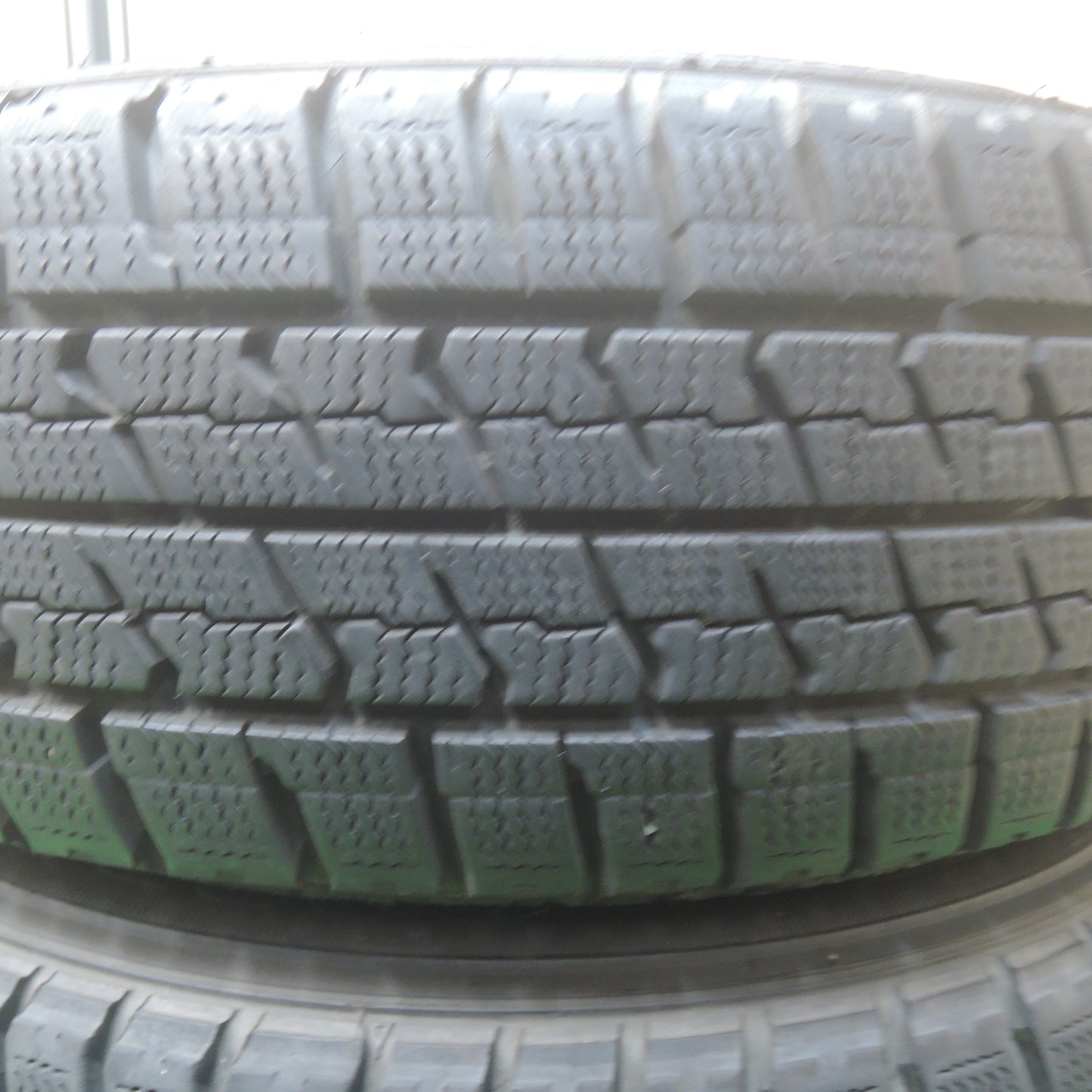 *送料無料*バリ溝！キレイ！9分★RACING DYNAMICS 175/65R15 スタッドレス グッドイヤー アイスナビ ZEA2 レーシングダイナミクス 15インチ PCD100/4H★3120606SYス