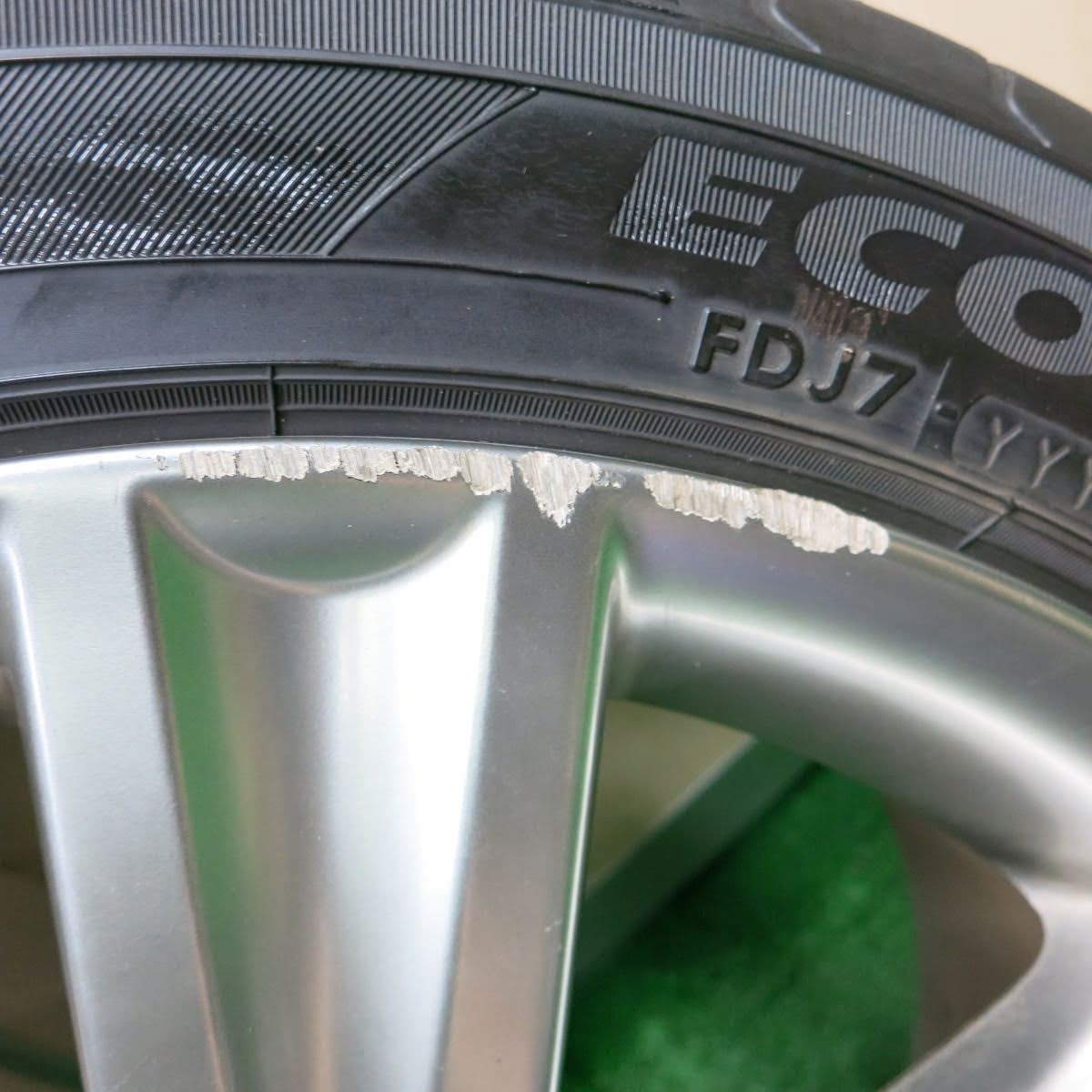 [送料無料]4本価格★トヨタ マークX ジオ 純正 225/45R18 ヨコハマ エコス ES31 18インチ PCD114.3/5H★3101414HAノ