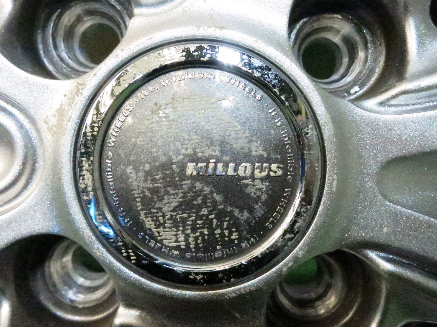 [送料無料]キレイ★スタッドレス 165/65R14 ブリヂストン ブリザック VRX MiLLOUS ミルアス 14インチ PCD100/4H★3022802Hス
