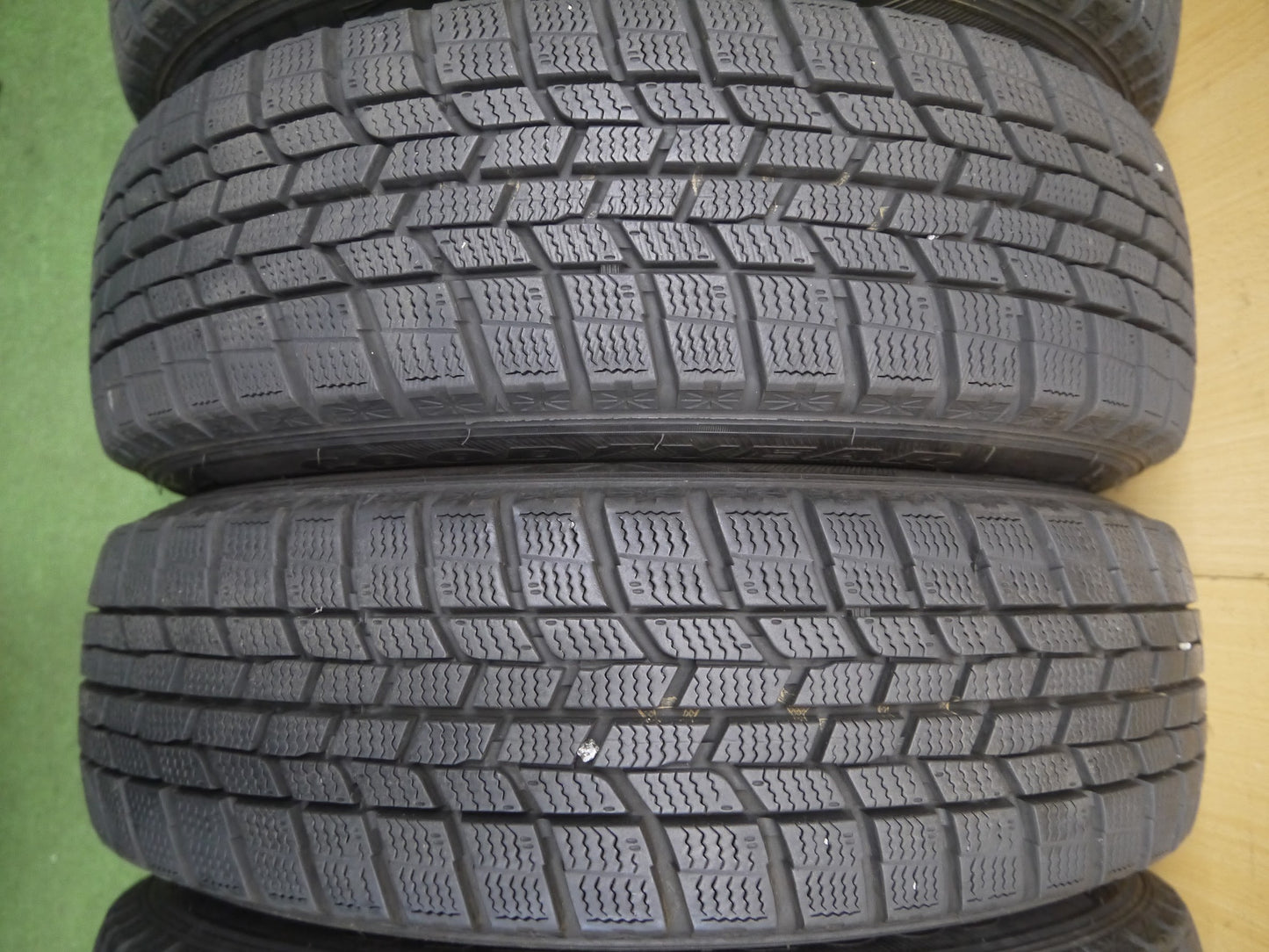 [送料無料]バリ溝！20年！キレイ！9.5分以上★スタッドレス 165/65R14 グッドイヤー アイスナビ6 weds ウェッズ 14インチ PCD100/4H★3022404ナス