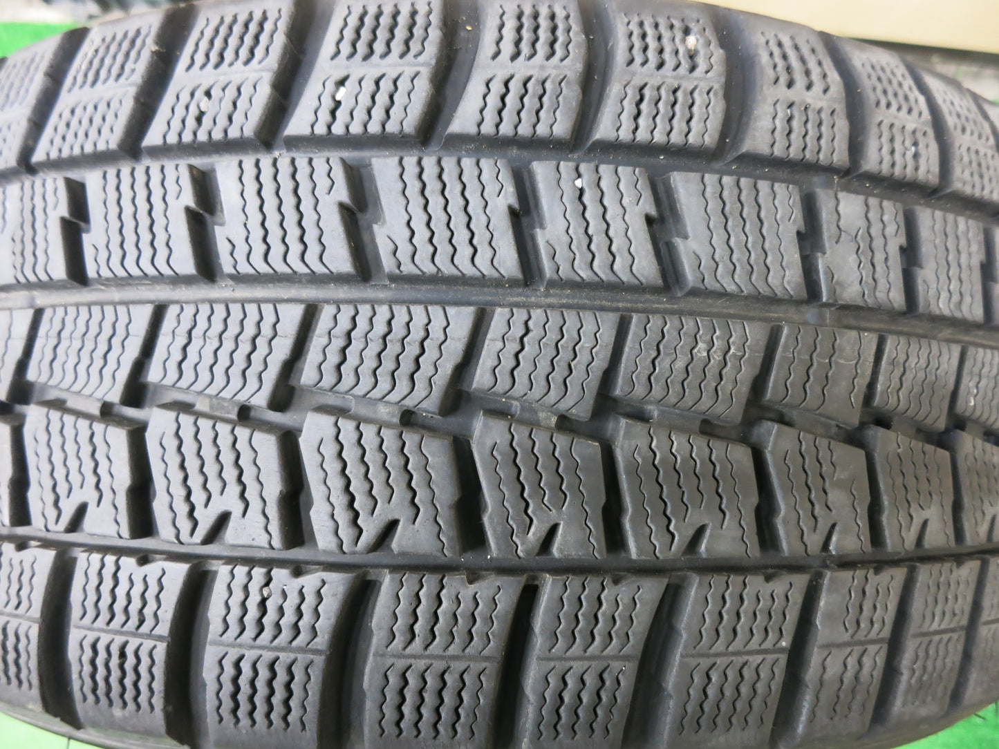[送料無料]バリ溝！9分★レクサス GS430 純正 225/40R18 スタッドレス ダンロップ ウインターマックス WM01 18インチ PCD114.3/5H★3030408ヒス