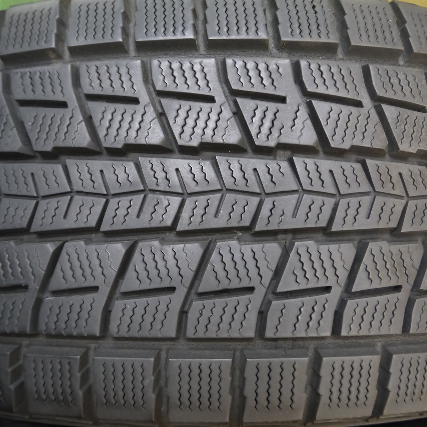 *送料無料*バリ溝！キレイ！9.5分★BahansTech WEDGE Stream 265/65R17 スタッドレス ダンロップ ウインターマックス SJ8 17インチ PCD139.7/6H★3121804Hス
