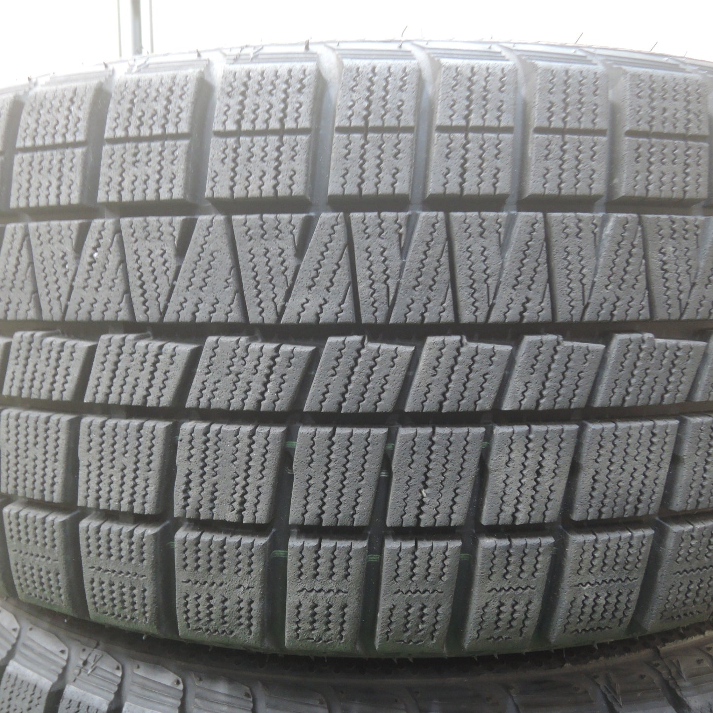 [送料無料]バリ溝！9.5分★BBS RX243 225/50R17 スタッドレス NAMKANG CORSAFA ナンカン 17インチ PCD114.3/5H★4010904SYス