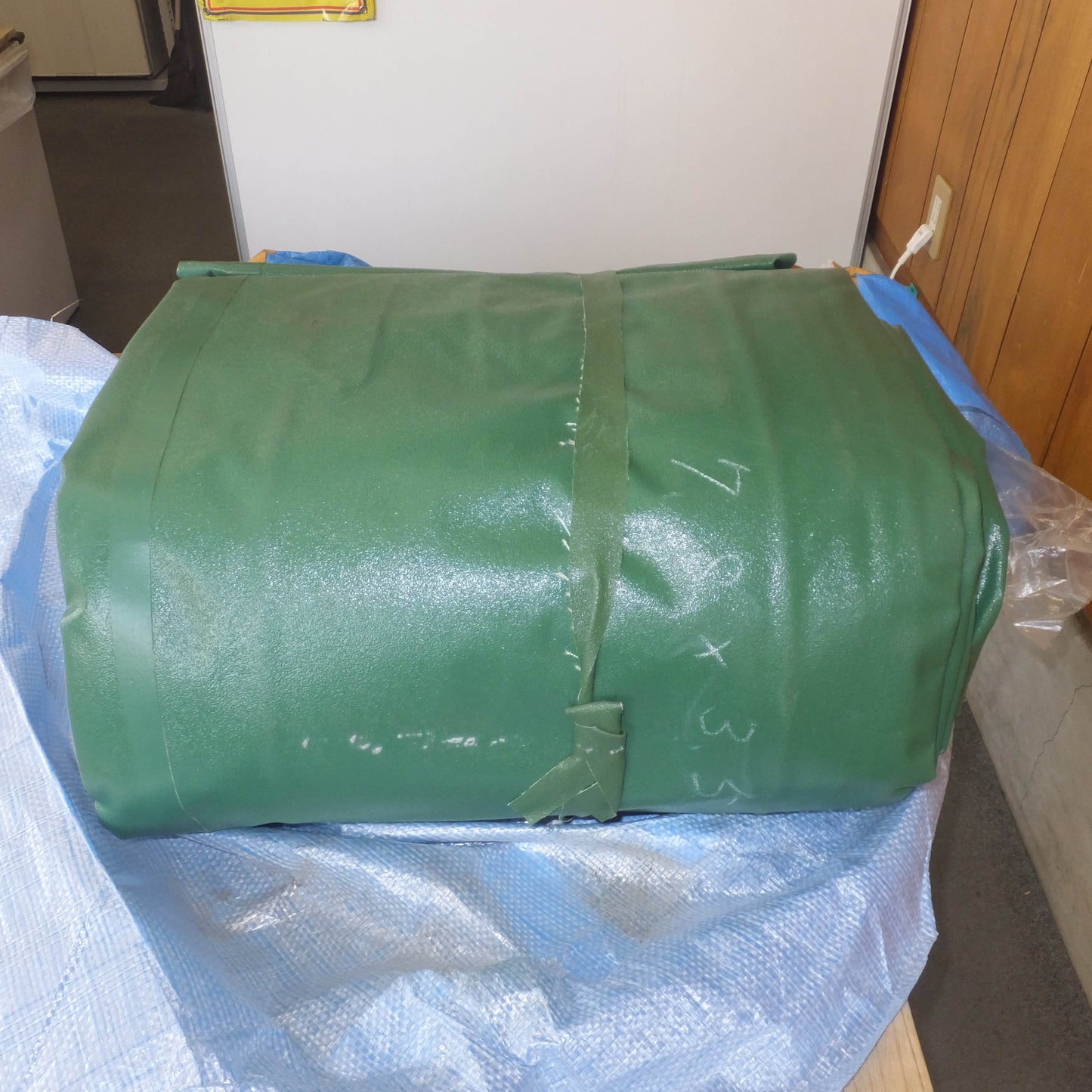 [送料無料]未使用★トラック用 荷台シート 7.8m×3.5m ゴムバンド 付★