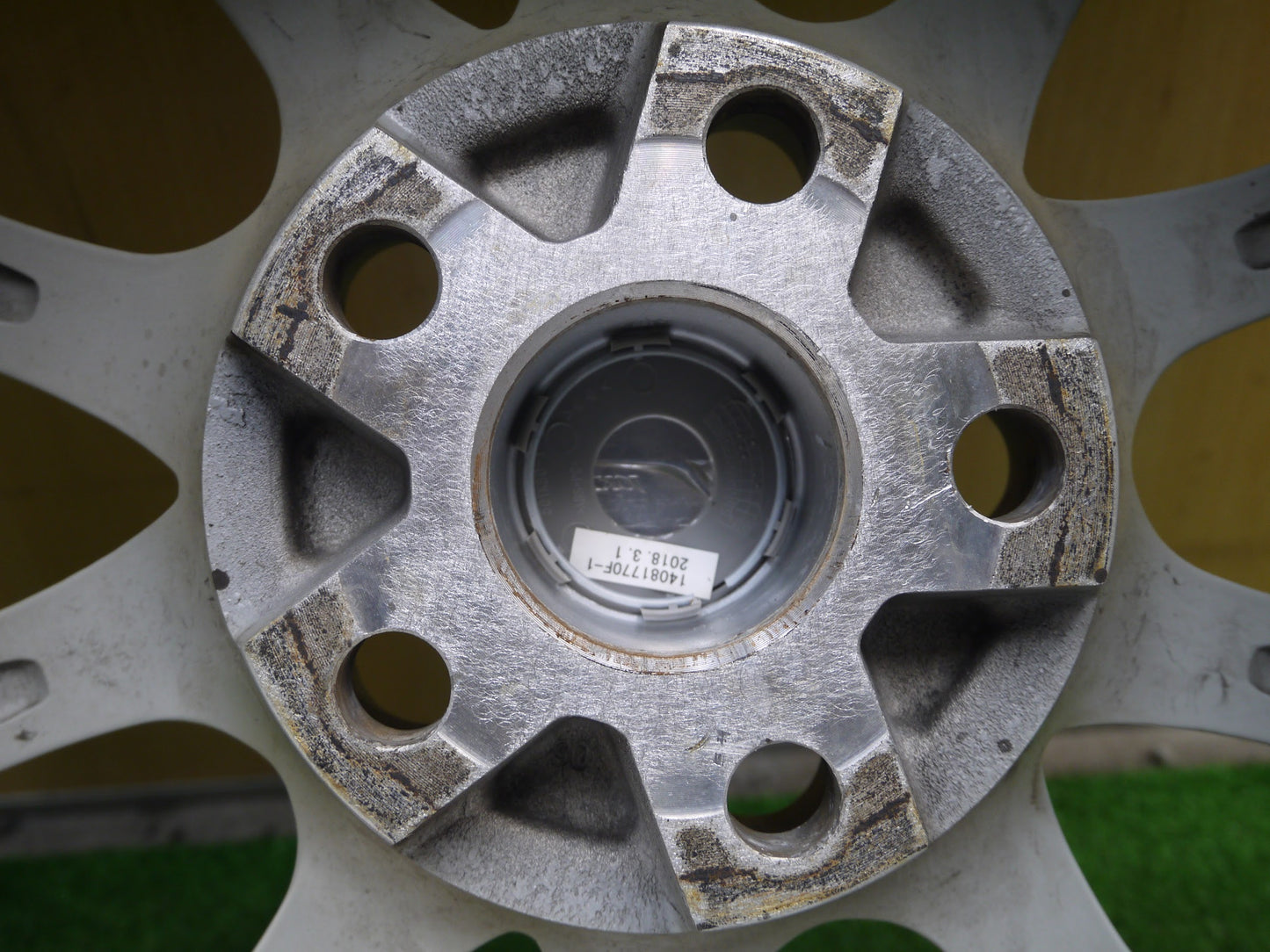 [送料無料]キレイ★スタッドレス 225/65R17 ブリヂストン ブリザック DM-V2 JOKER weds ジョーカー 17インチ PCD114.3/5H★2101903クス