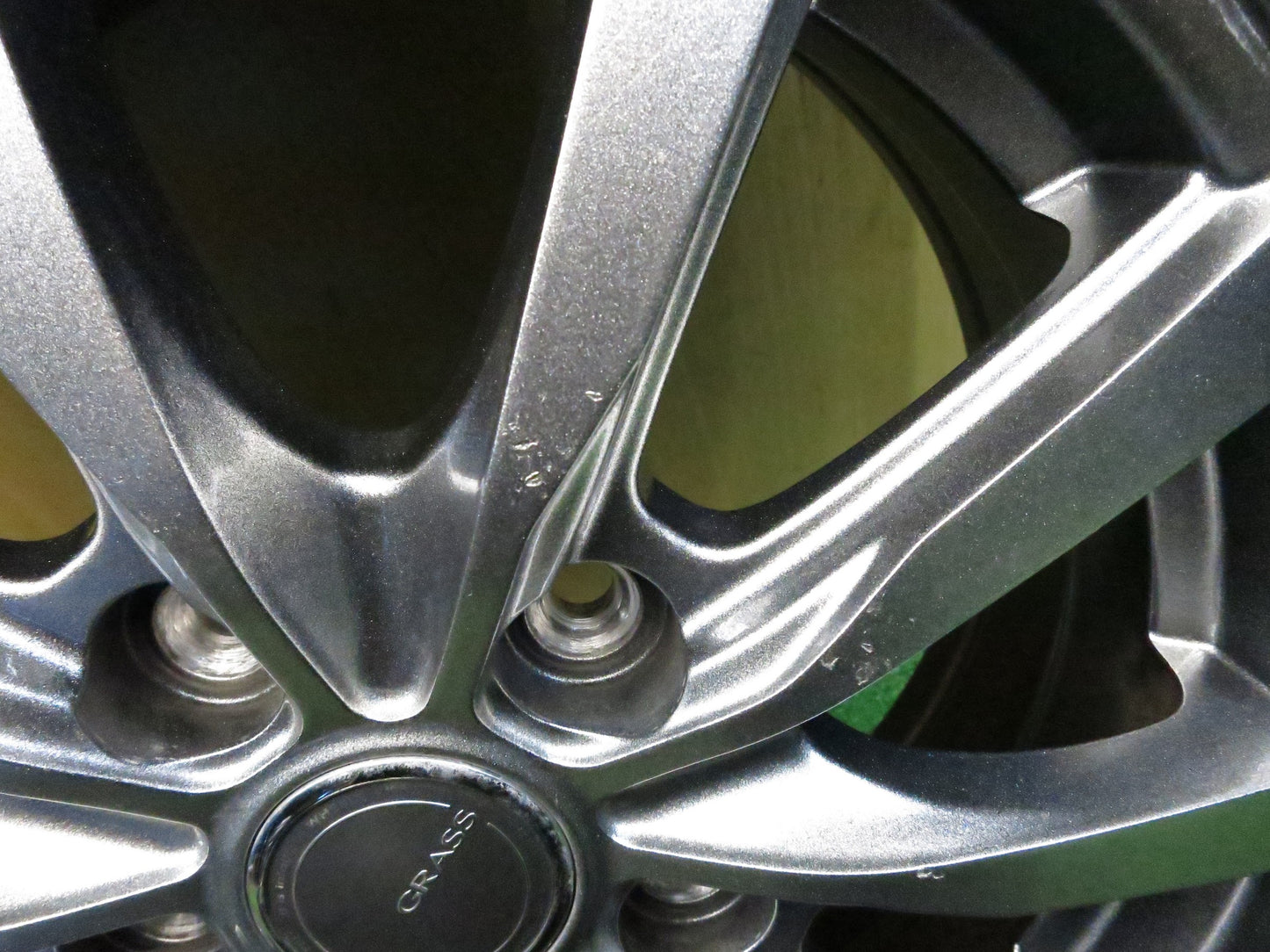[送料無料]バリ溝！9分★スタッドレス 195/65R15 ヨコハマ アイスガード iG60 GRASS グラス 15インチ PCD114.3/5H★3020301Hス
