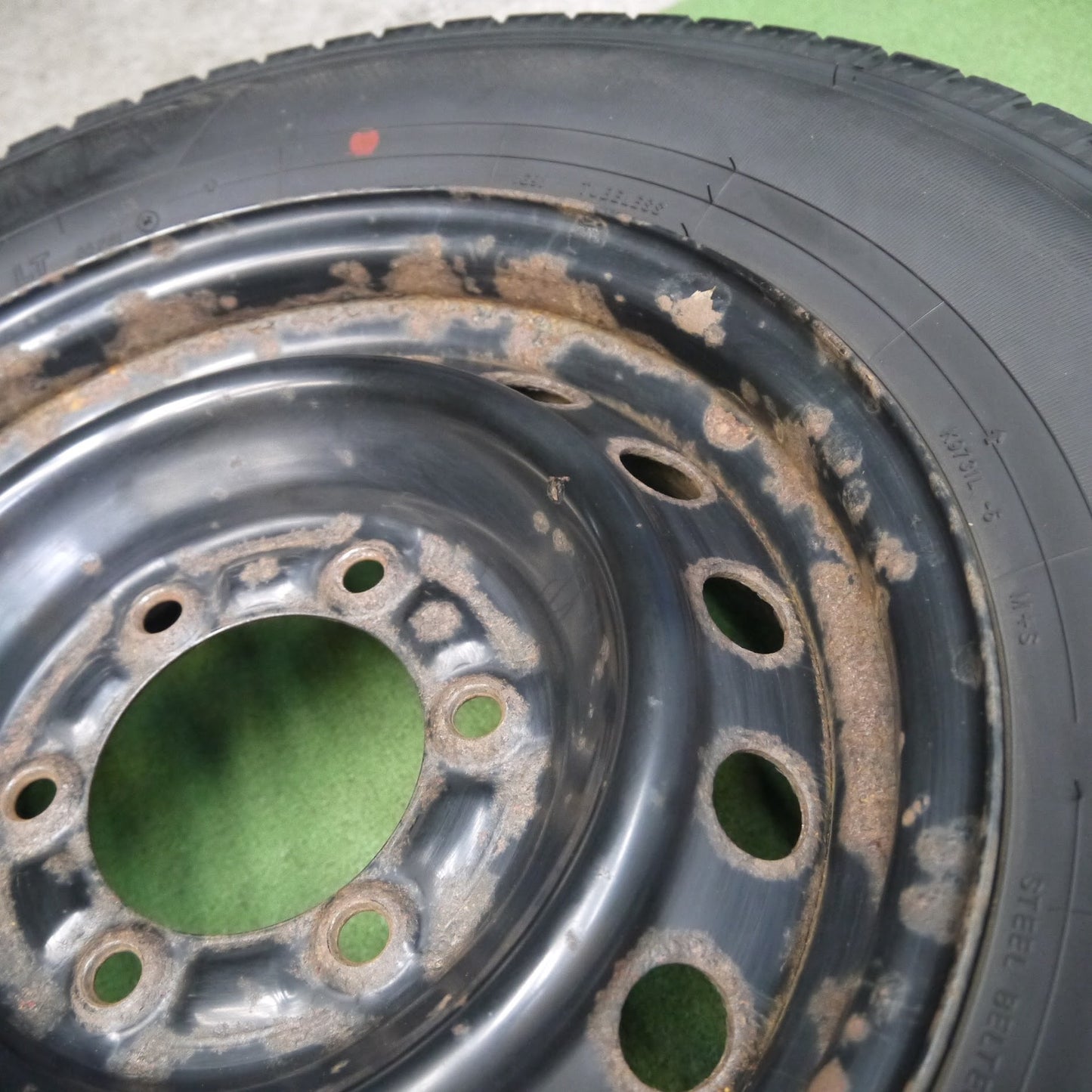 [送料無料]バリ溝！21年！9.5分★トヨタ ハイエース 純正 スチール 195/80R15 107/105L スタッドレス ヨコハマ アイスガード iG91 PCD139.7/6H★3070308Hス