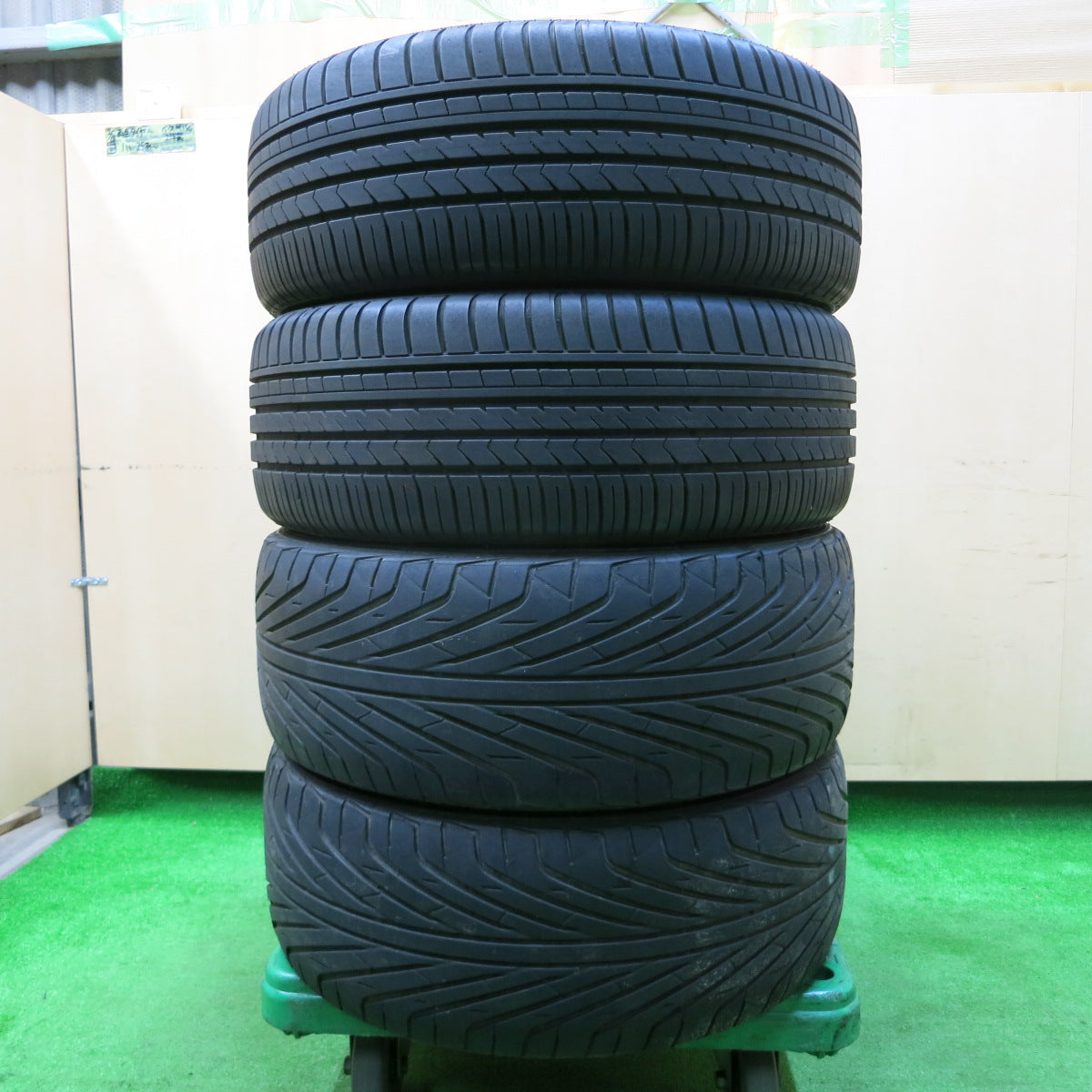 *送料無料*バリ溝！22年！9分★WORK PIETRA 215/45R17 ウィンラン R330 トライアングル TR968 ワーク ピエトラ 17インチ PCD114.3/5H★3112905イノ