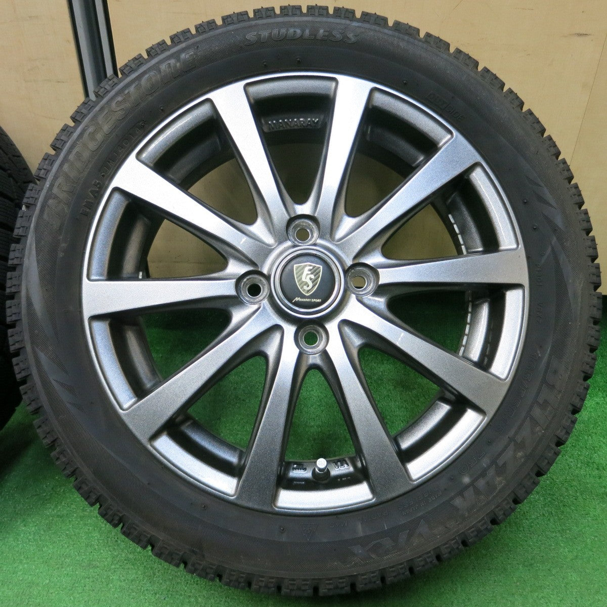 *送料無料* バリ溝！キレイ！9.5分★ホンダ S660 165/55R15 195/45R16 スタッドレス ブリヂストン ブリザック VRX MANARAY SPORT マナレイ PCD100/4H★4030609イス