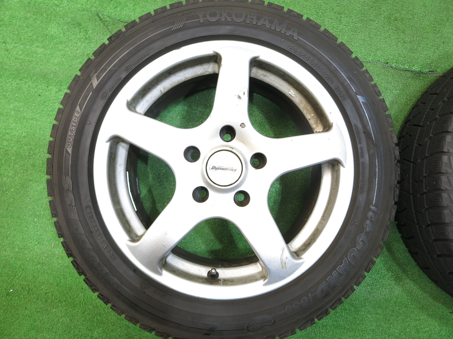 [送料無料]バリ溝！8.5分★BMW 等 205/55R16 スタッドレス ヨコハマ アイスガード iG50 team Dynamics チームダイナミクス 16インチ PCD120/5H★2091413Hス
