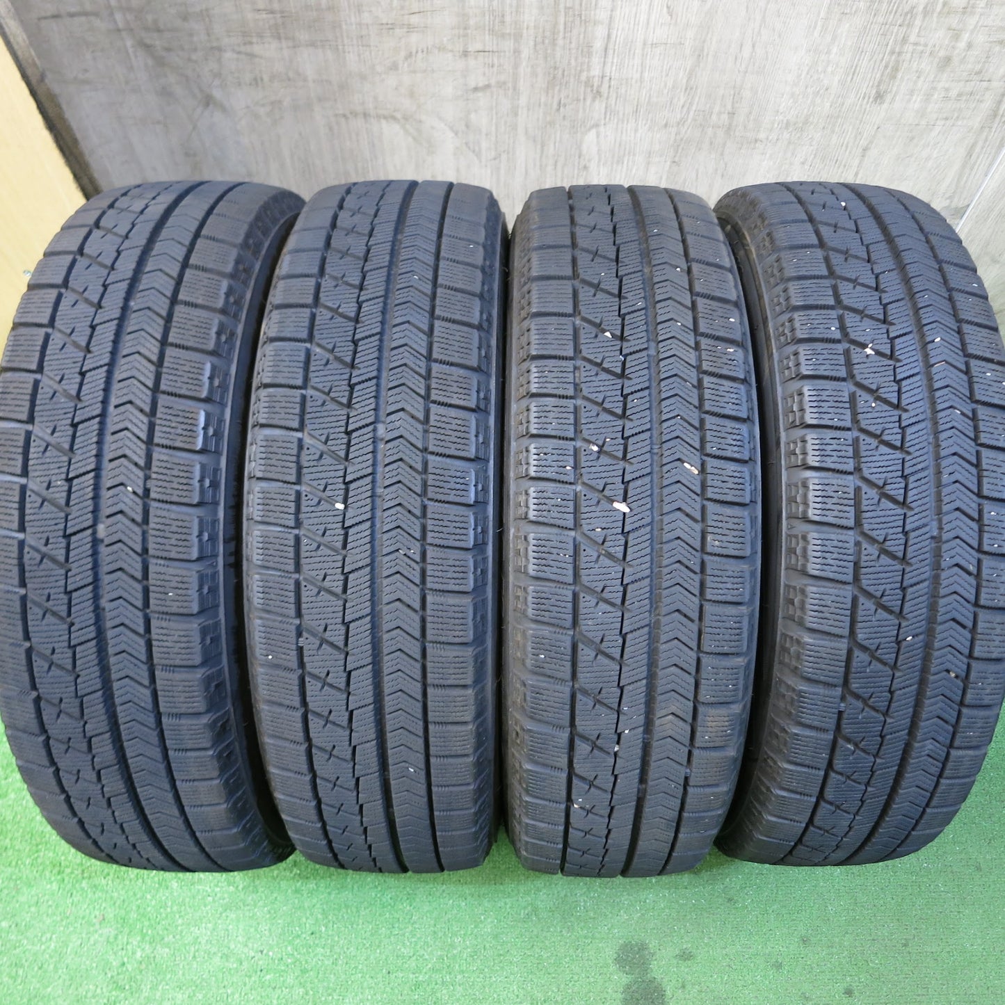 [送料無料]バリ溝！キレイ！8.5分★スタッドレス 155/65R14 ブリヂストン ブリザック VRX Lanx 社外 アルミ 14インチ PCD100/4H★3061209Hス
