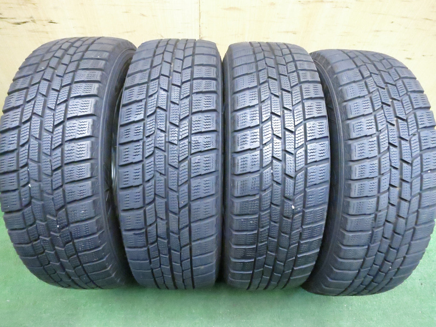 [送料無料]キレイ★スタッドレス 185/60R15 グッドイヤー アイスナビ6 ravrion LUMIERE ラブリオン 15インチ PCD100/4H★3020314Hス