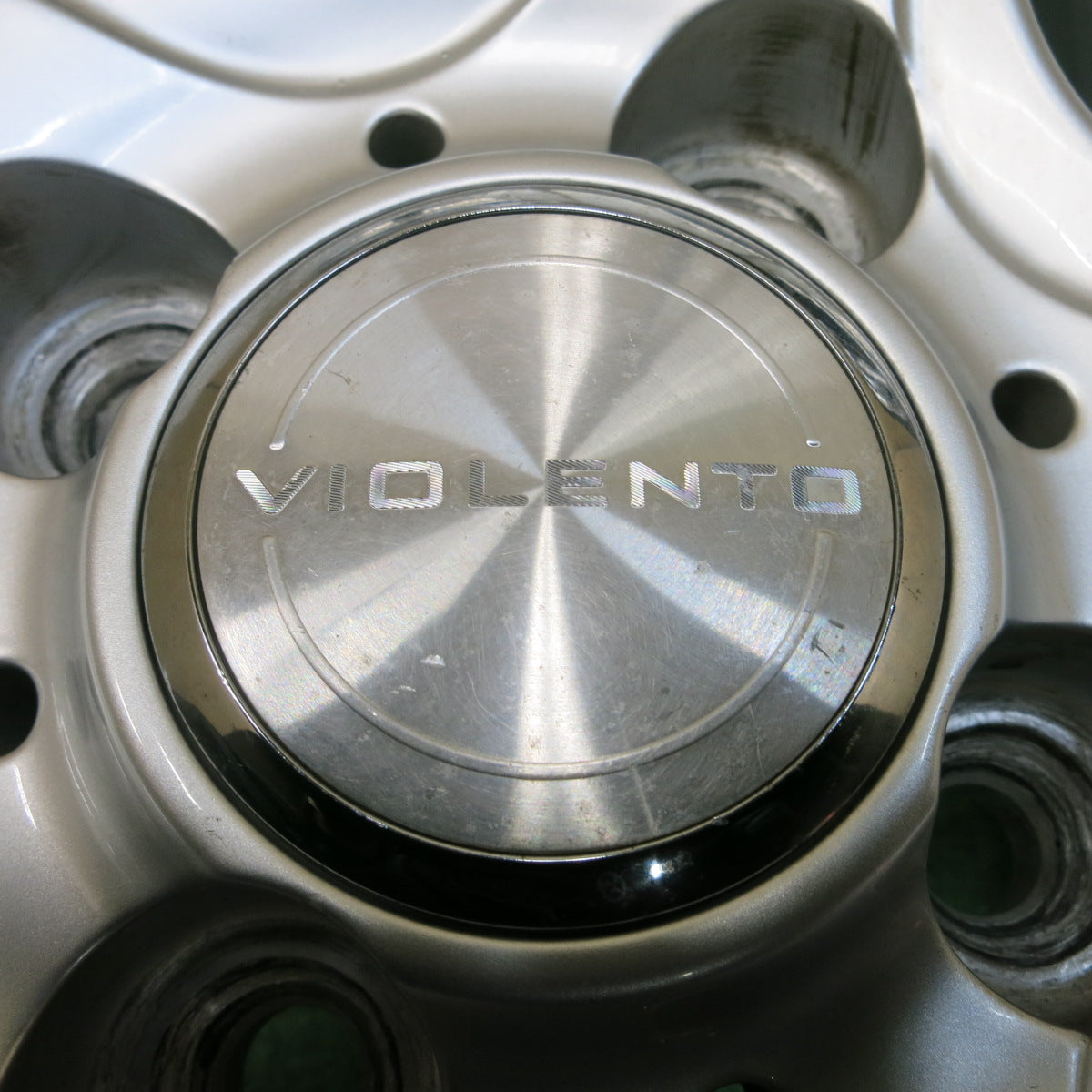 *送料無料*バリ溝！21年！キレイ！9.5分★スタッドレス 155/80R13 ダンロップ ウインターマックス WM02 VIOLENTO ヴィオレント 13インチ PCD100/4H★3112709イス