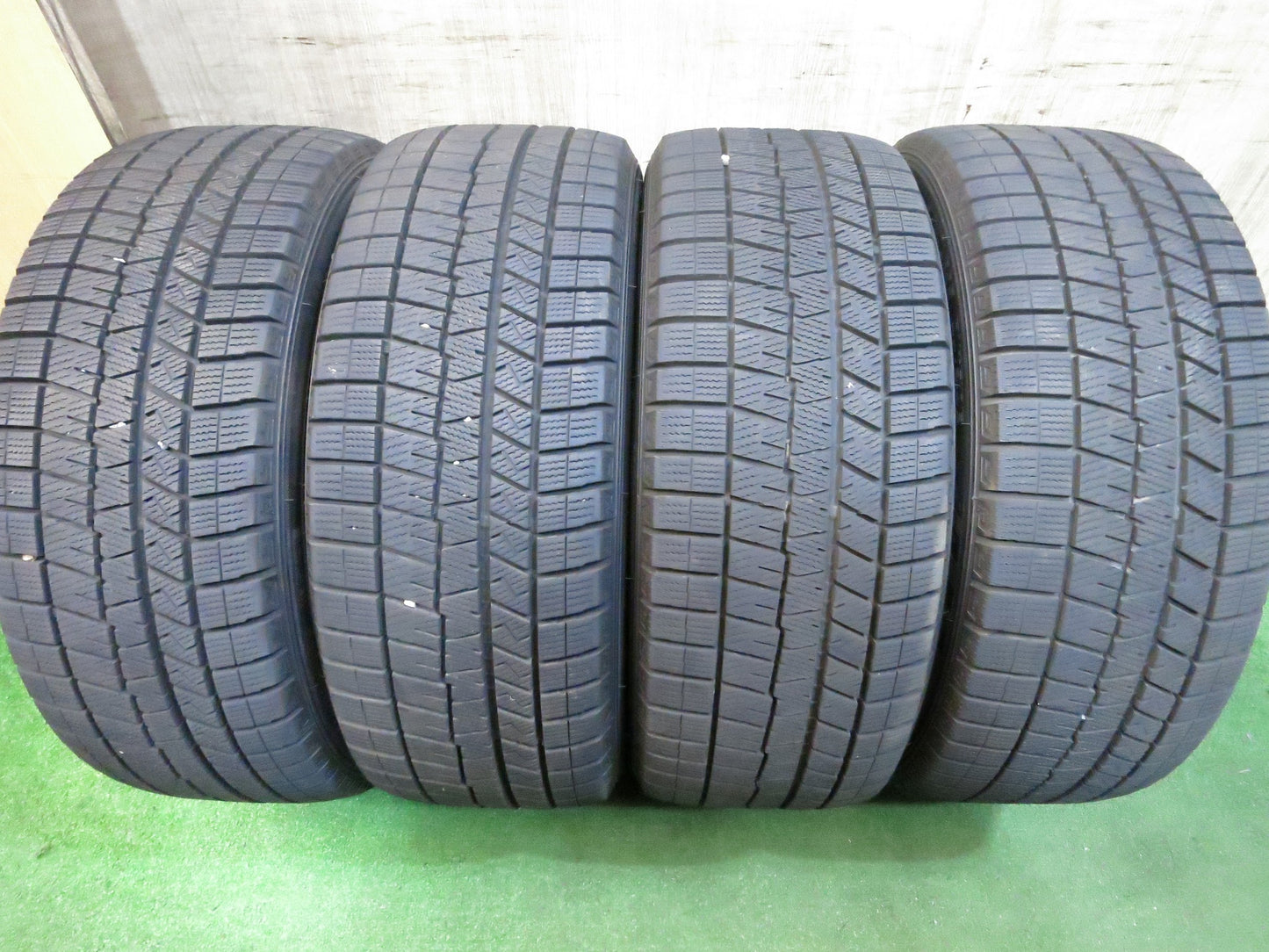 [送料無料]バリ溝！21年！キレイ！9.5分★BMW 等 225/45R17 スタッドレス ダンロップ ウインターマックス03 ECO FORME エコフォルム PCD120/5H★3011306Hス