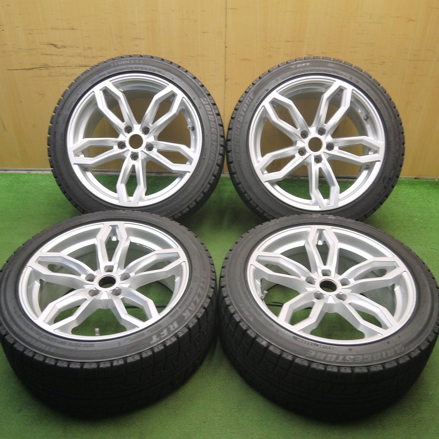 [送料無料]4本価格★BMW アウディ 等 AGA 245/45R18 スタッドレス TAS ブリヂストン ブリザック RFT 18インチ PCD112/5H★3070311Hス