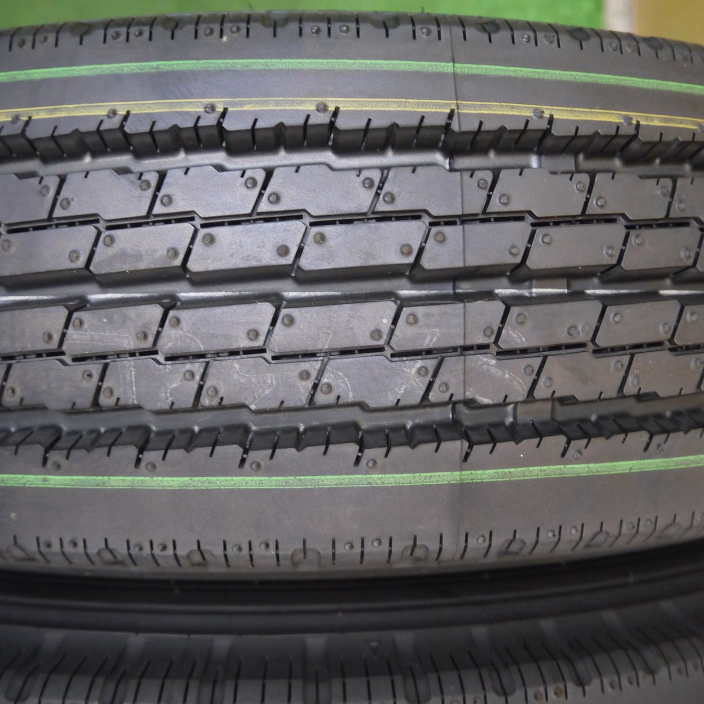 [送料無料]未使用！6本セット 23年★175/80R15 101/99N トーヨー デルベックス M134 DELVEX 15インチ タイヤ パジェロミニ バン 等★3071706クノタ