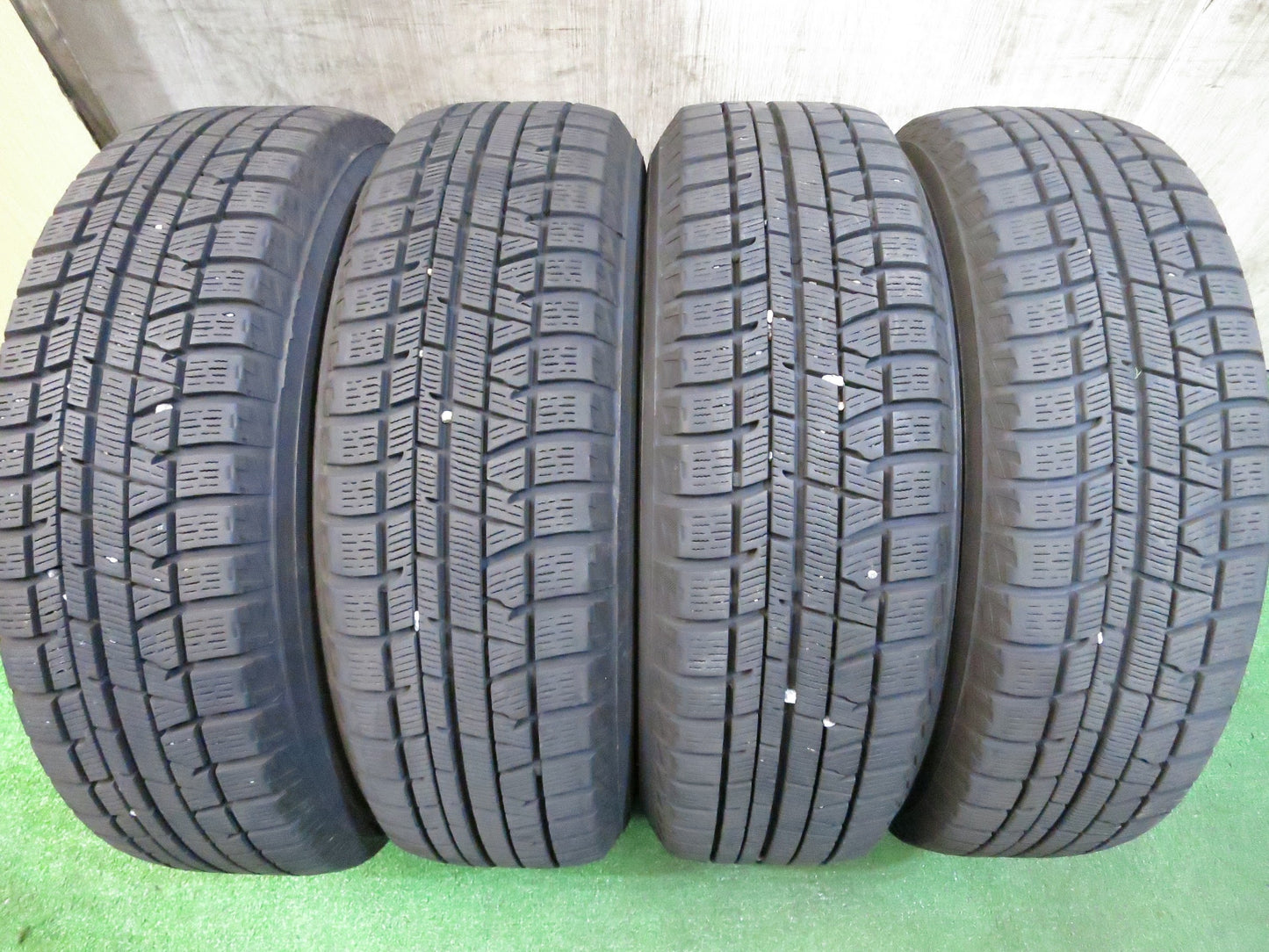 [送料無料]バリ溝！20年！キレイ！9.5分★スタッドレス 165/65R14 ヨコハマ アイスガード iG50 プラス SEIN ザイン 14インチ PCD100/4H★3011105Hス