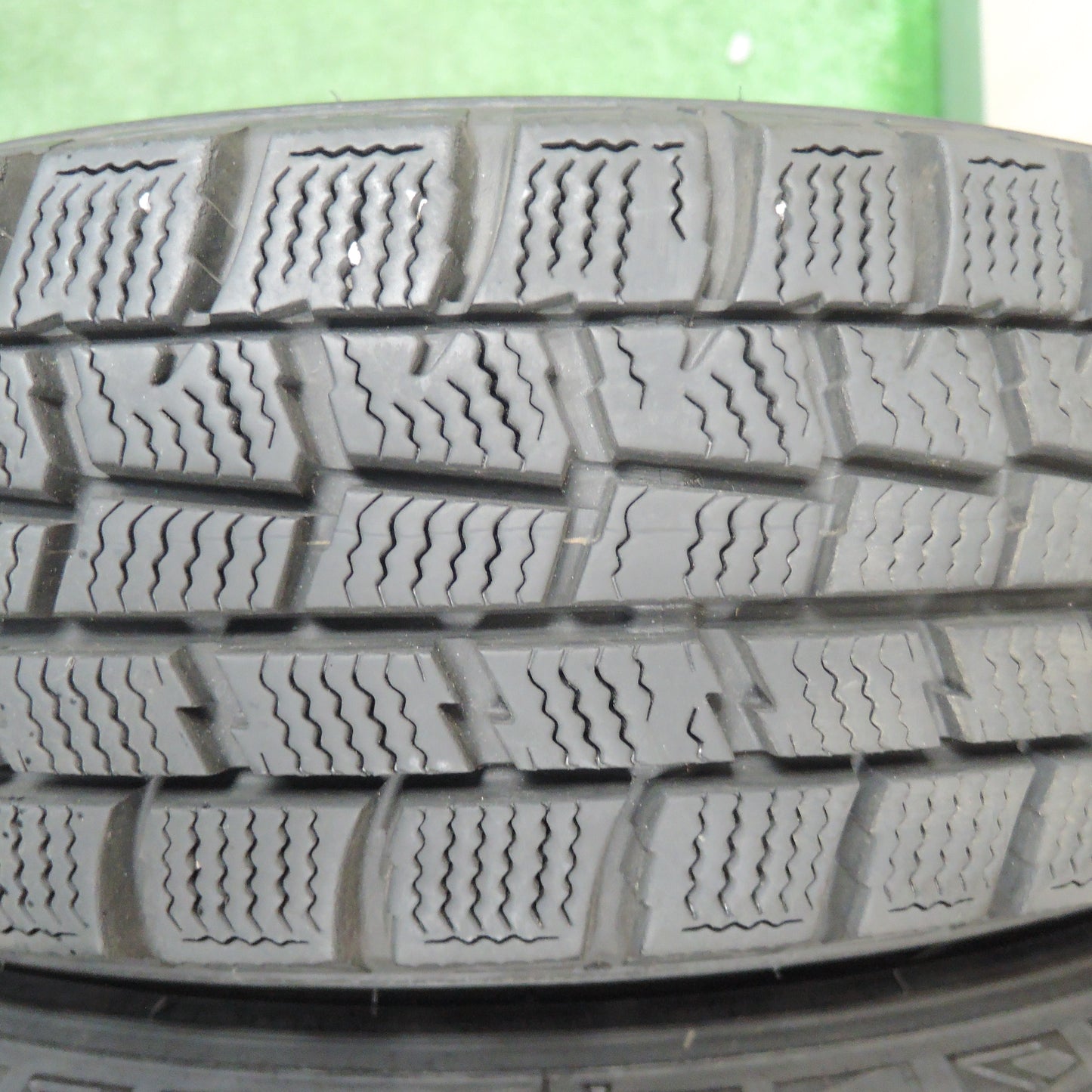 *送料無料*バリ溝！19年！8.5分★スタッドレス 145/80R13 ダンロップ ウインターマックス WM01 GMach 13インチ PCD100/4H★3120112TNス