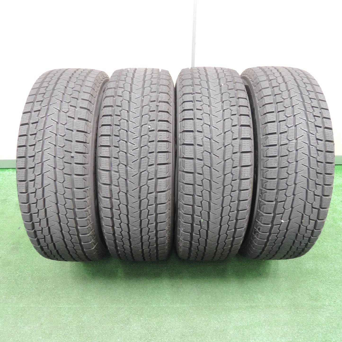 *送料無料*超バリ溝！20年！キレイ！ほぼ10分★スタッドレス 225/65R17 ヨコハマ アイスガード G075 ILLUGA 17インチ PCD114.3/5H★3112403TNス