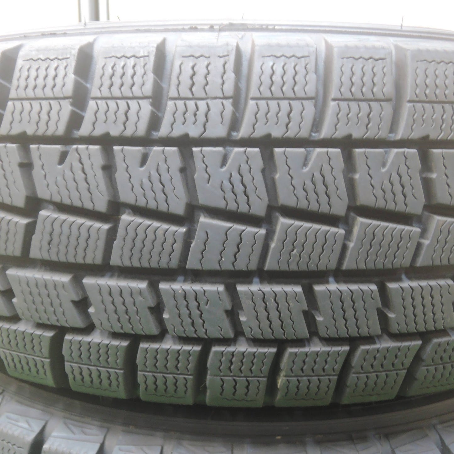 [送料無料] バリ溝！19年！キレイ！9.5分★スタッドレス 175/65R14 ダンロップ ウインターマックス WM01 DUFACT PCD100/4H★3113006SYス