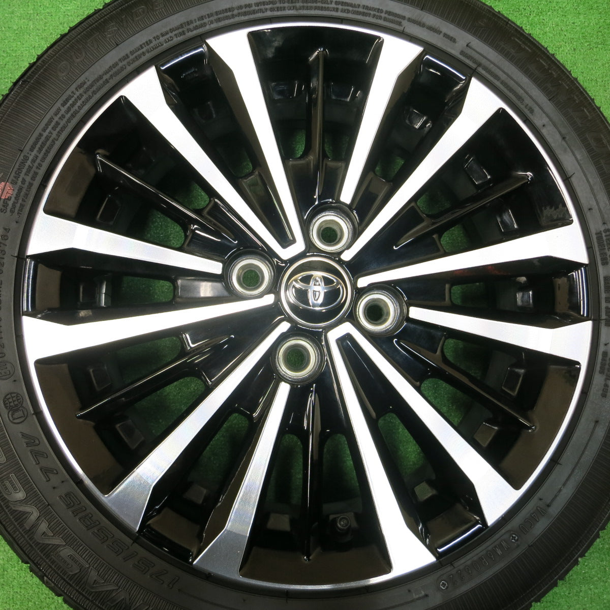 *送料無料*バリ溝！22年！キレイ！9.5分★トヨタ ルーミー 純正 175/55R15 ダンロップ エナセーブ EC300+ 15インチ PCD100/4H★3112910イノ