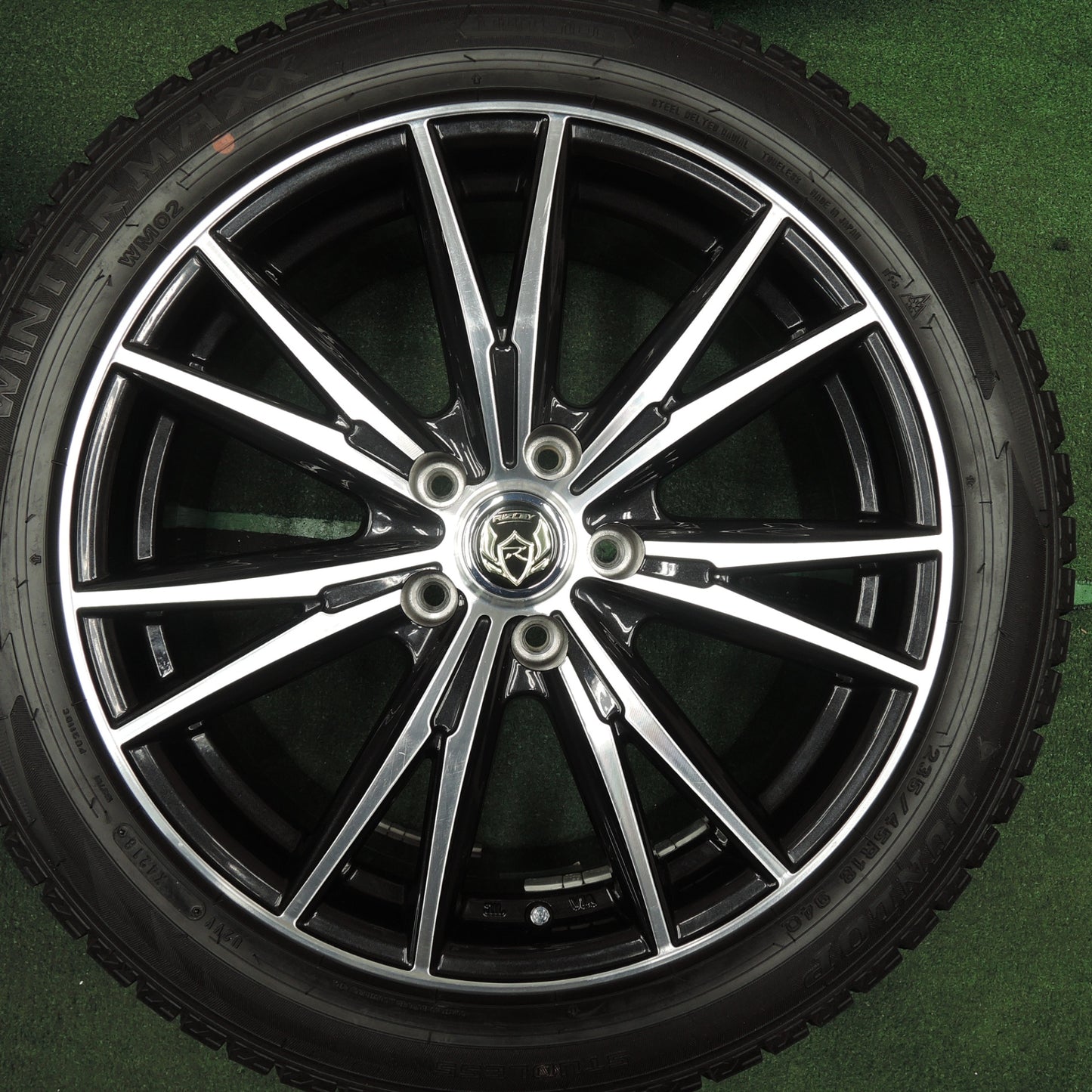 [送料無料] バリ溝！ほぼ10分！キレイ★スタッドレス 235/45R18 ダンロップ ウインターマックス WM02 RiZLEY weds ライツレー 18インチ PCD114.3/5H★4011906TNス