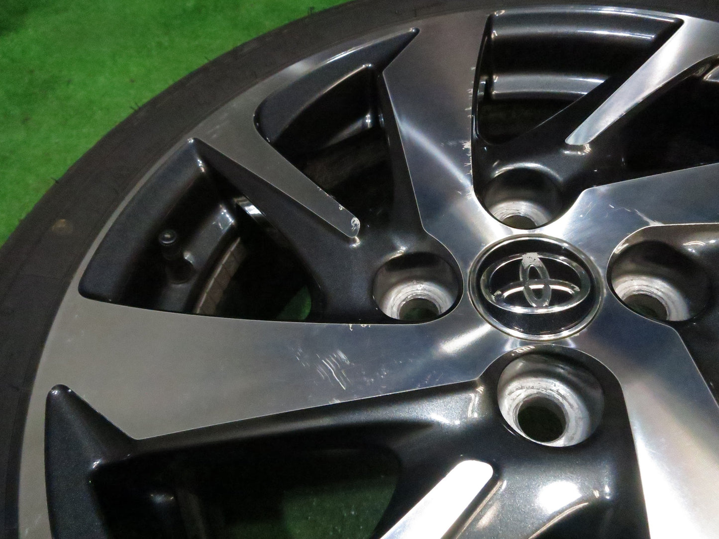 [送料無料]バリ溝！8.5分★トヨタ トヨタ アクア Xアーバン 純正 175/60R16 スタッドレス ファルケン エスピア EPZ 16インチ PCD100/4H★3021508Hス