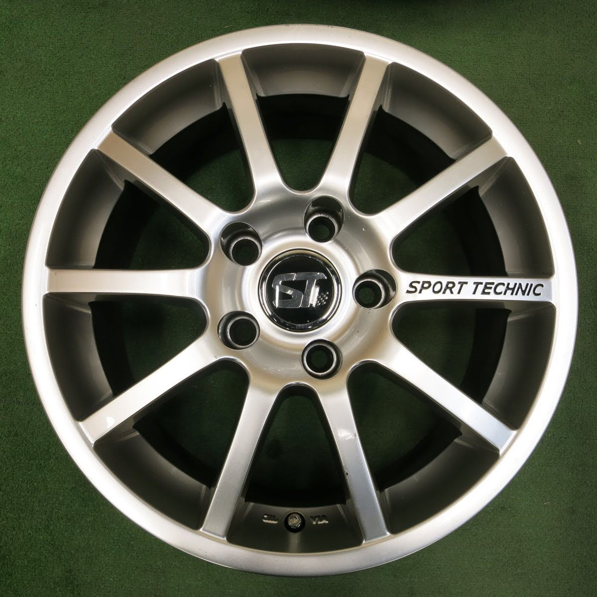 [送料無料]4本価格★SPORT TECHNIC ホイール 16インチ 16×7JJ スポーツテクニック PCD120/5H BMW 等★3101803イホ