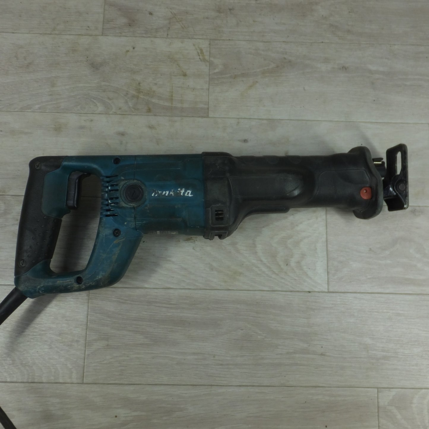 [送料無料] ◆makita マキタ レシプロソー JR3050T セーバソー 無段変速 切断機 電動工具 100V 50/60Hz◆