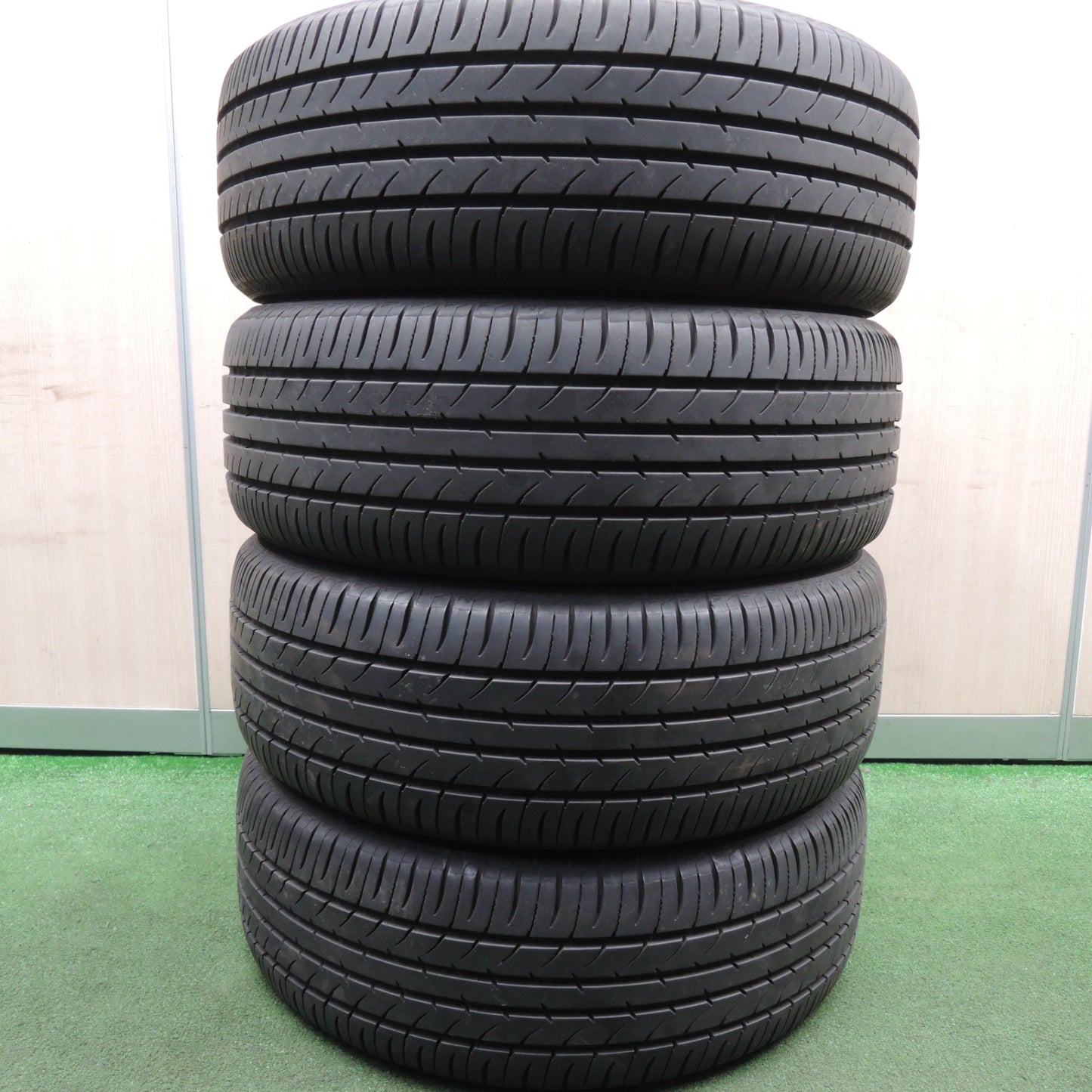 *送料無料* バリ溝！20年！9分★トヨタ カローラ フィールダー 純正 195/55R16 トーヨー ナノエナジー3 プラス PCD100/4H★4022505HAノ