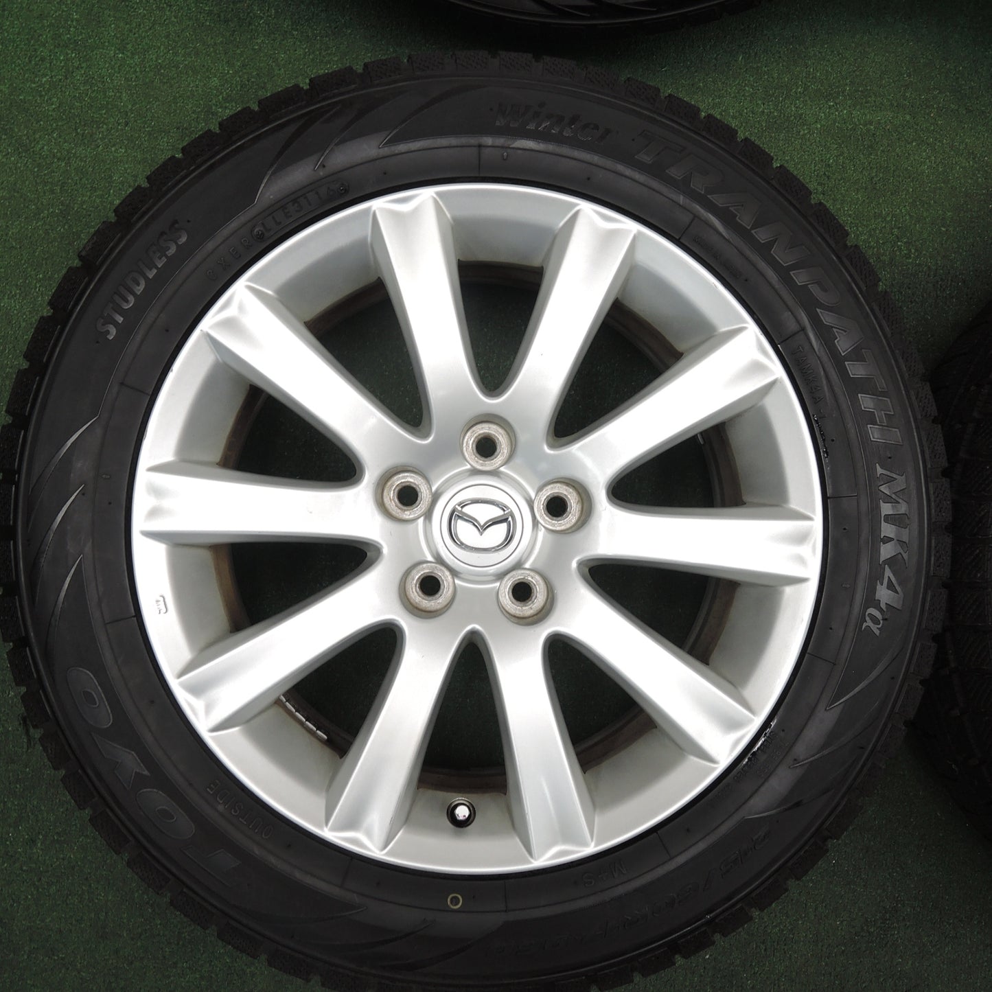 *送料無料* バリ溝！9.5分★マツダ MPV 純正 215/60R17 スタッドレス トーヨー ウインター トランパス MK4α 17インチ PCD114.3/5H★4030103TNス
