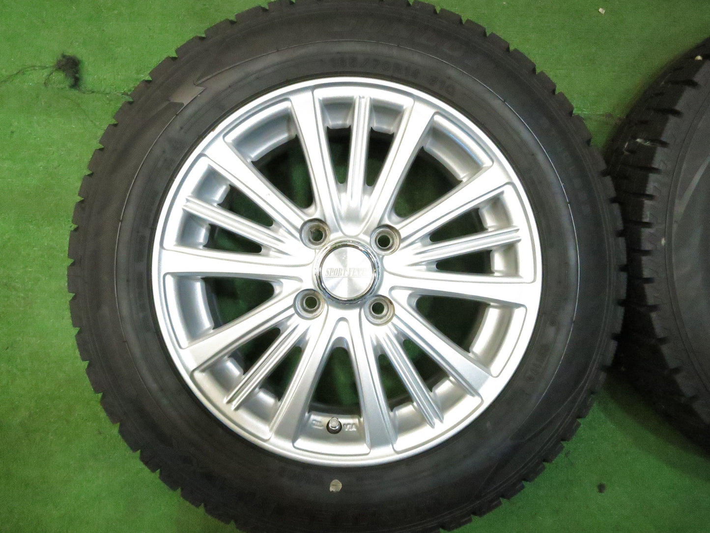 [送料無料]バリ溝！19年！キレイ！ほぼ10分★スタッドレス 165/70R14 ダンロップ ウインターマックス WM02 SPORT VENAD 14インチ PCD100/4H★2122602Hス