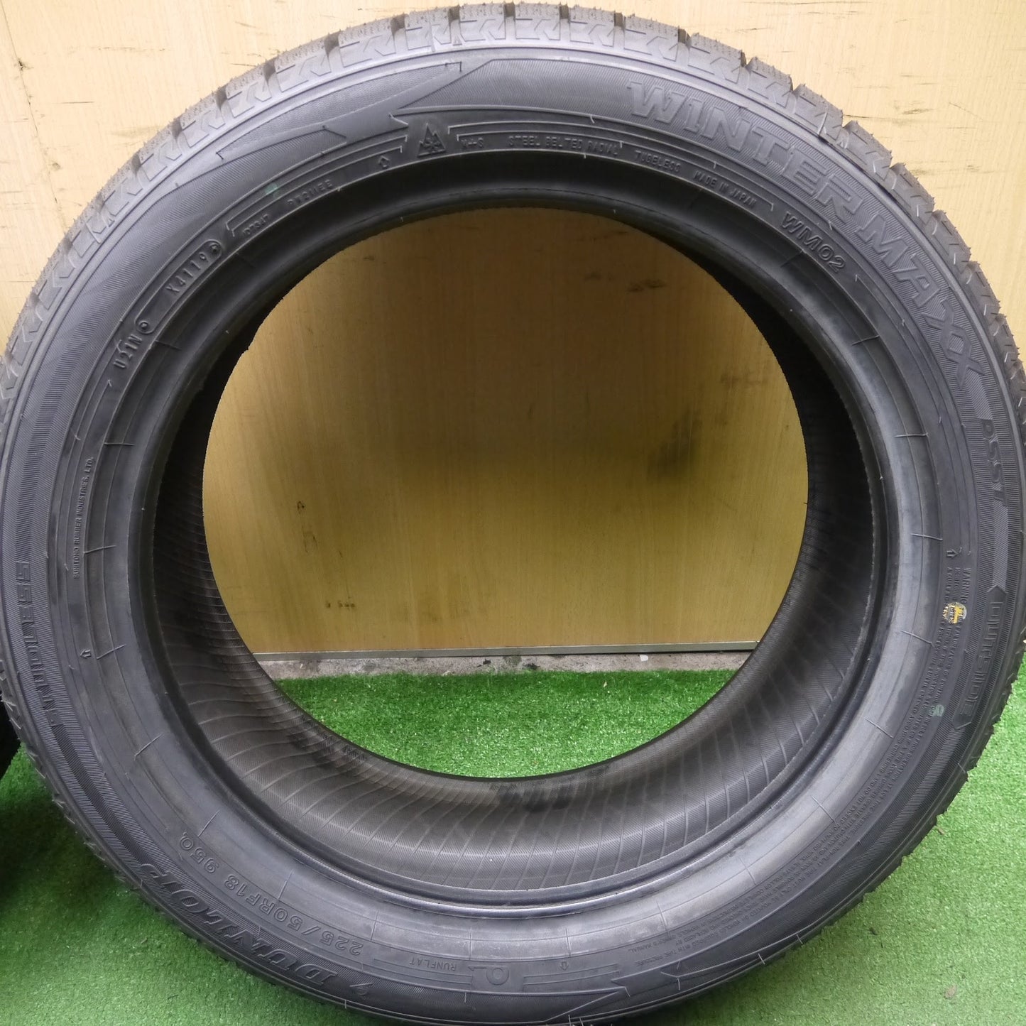 [送料無料]未使用★スタッドレス 225/50R18 ダンロップ ウインターマックス WM02 DSST タイヤ 18インチ C-HR エスティマ BMW 等★3040709クスタ