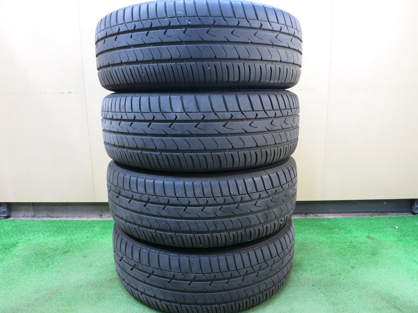 [送料無料]バリ溝！19年！8.5分★マツダ MPV 純正 215/55R18 トーヨー トランパス MPZ 18インチ PCD114.3/5H★3022508ヒノ