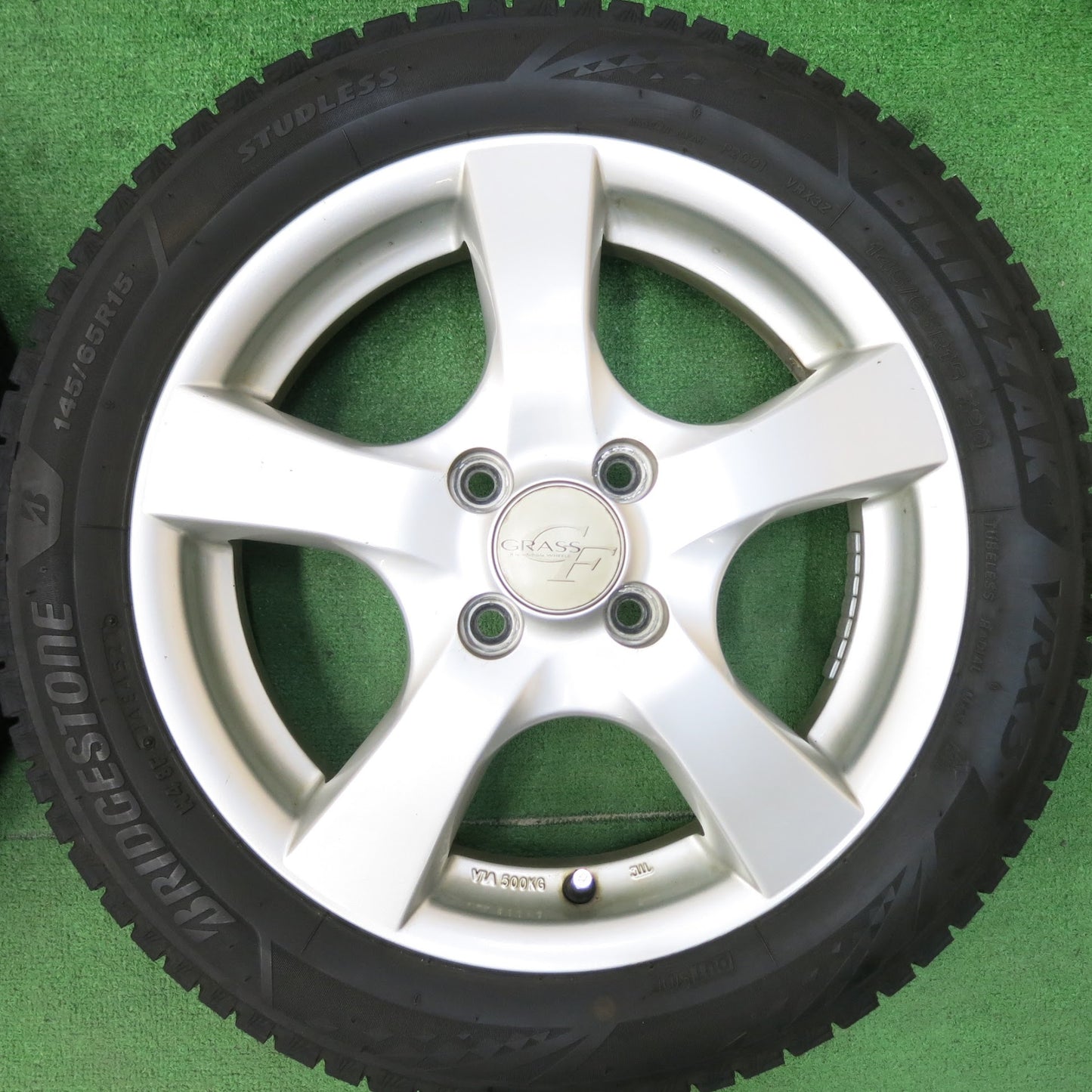 [送料無料]バリ溝！21年！9.5分★三菱 アイ 145/65R15 175/55R15 スタッドレス ブリヂストン ブリザック VRX3 GRASS GF グラス 15インチ PCD100/4H★3042501ヒス