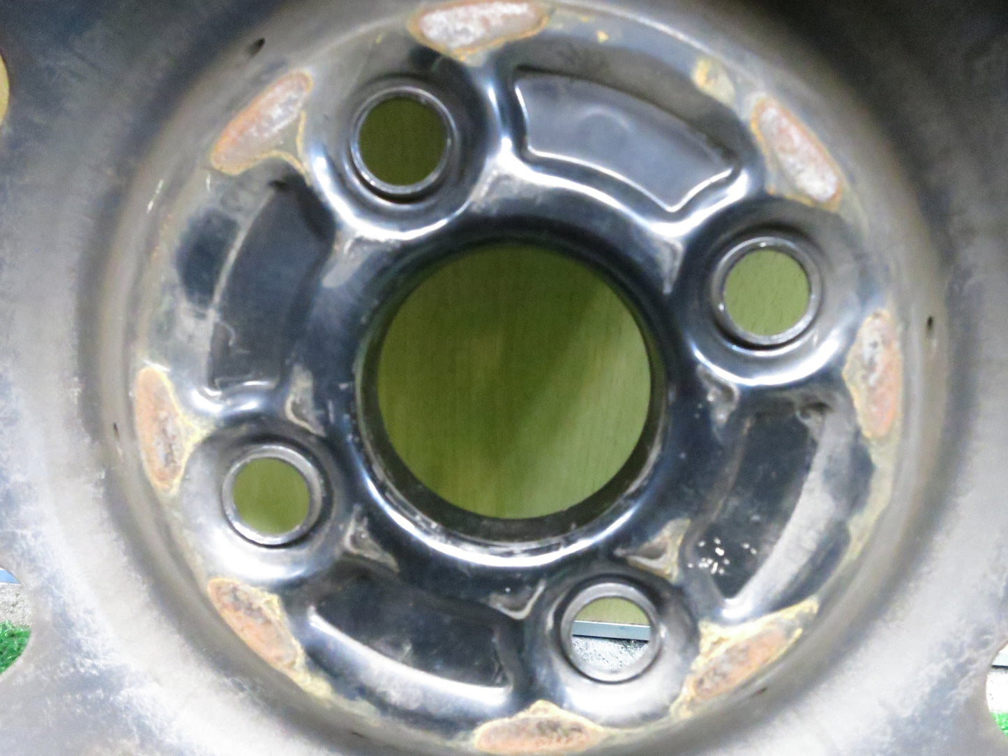[送料無料]バリ溝！19年！9.5分★スタッドレス 155/65R13 ブリヂストン ブリザック VRX スチール ホイール 13インチ PCD100/4H★3013105Hス