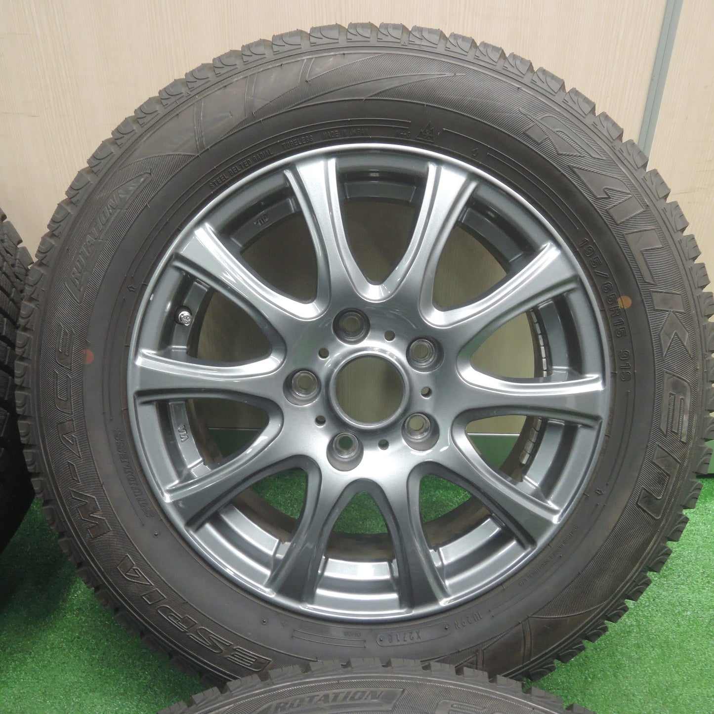 [送料無料]超バリ溝！キレイ！ほぼ10分★スタッドレス 195/65R15 ファルケン エスピア W-ACE weds ウェッズ 15インチ PCD114.3/5H★3101902SYス