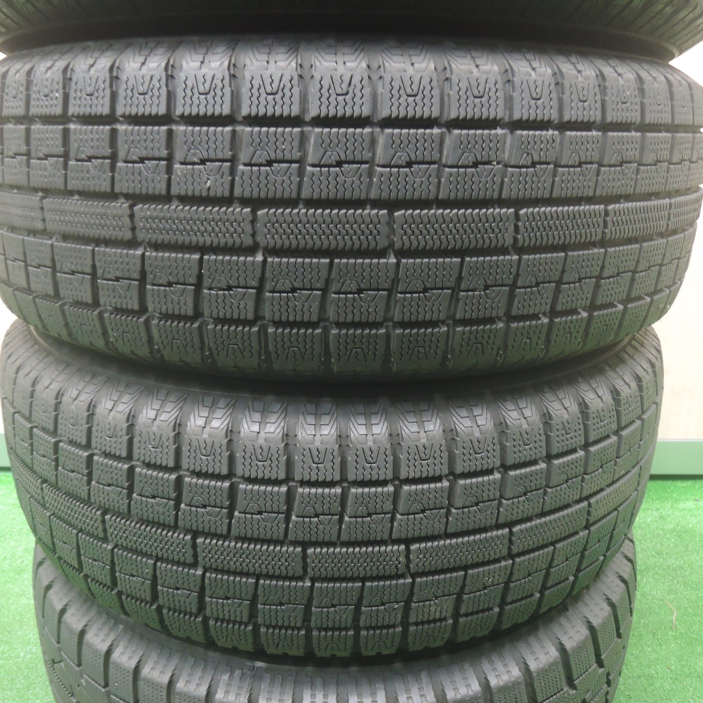 [送料無料]バリ溝！キレイ！9.5分★スタッドレス 195/65R15 トーヨー ガリット G5 オブザーブ ガリット GIZ NIRVANA NV ニルバーナ PCD114.3/5H★3101707SYス