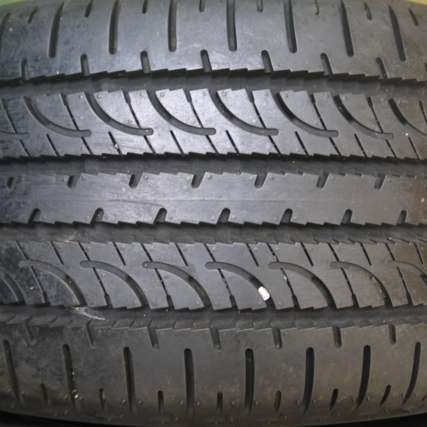 *送料無料*新車外し！21年★225/55R18 ヨコハマ ジオランダー SUV G055E タイヤ 18インチ エルグランド デリカ XV 等★4011611Hノタ