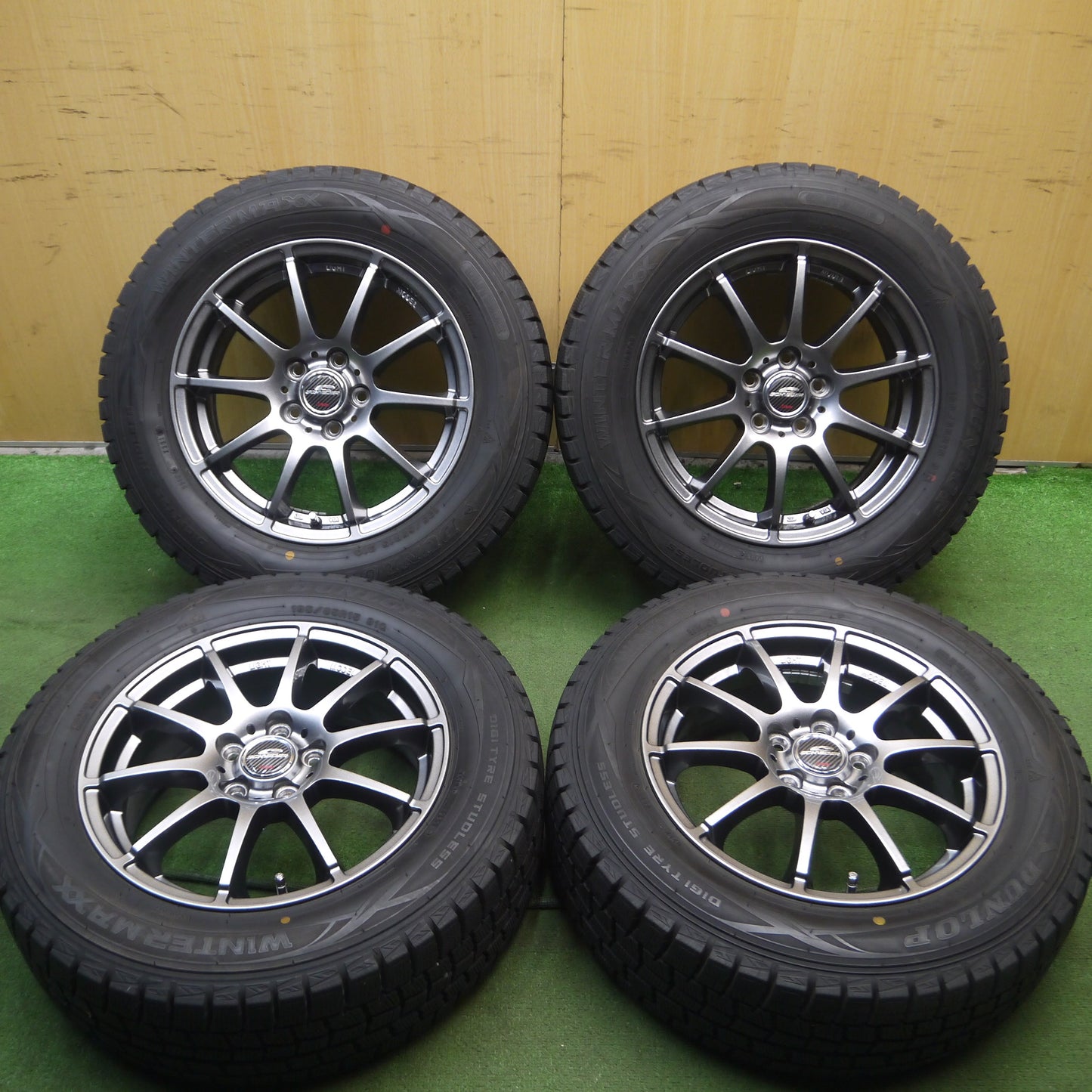*送料無料*バリ溝！キレイ！9.5分以上★プリウス等 195/65R15 スタッドレス ダンロップ ウインターマックス WM01 SCHNEIDER シュナイダー 15インチ PCD100/5H★3121202Hス