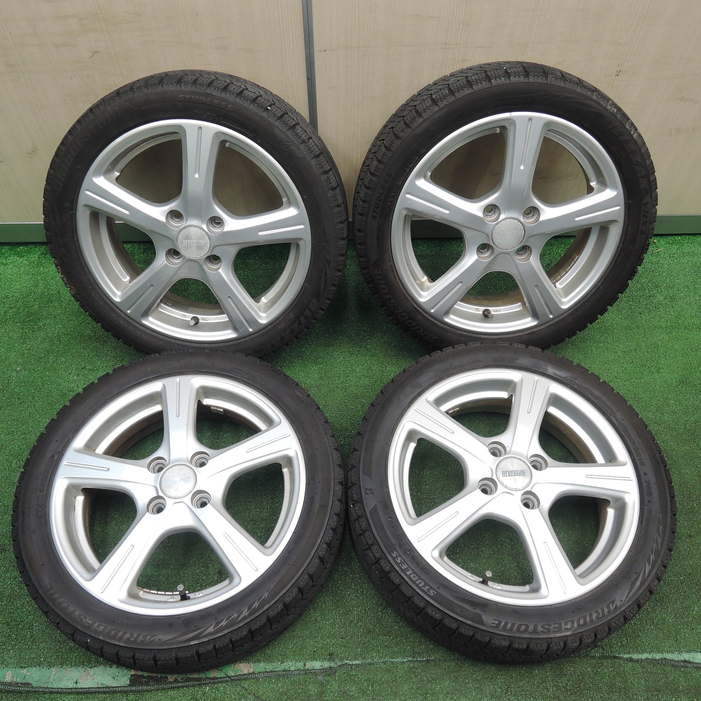 *送料無料*4本価格！19年★スタッドレス 165/50R15 ブリヂストン ブリザック VRX2 REVERLINE 15インチ PCD100/4H★3111715NJス