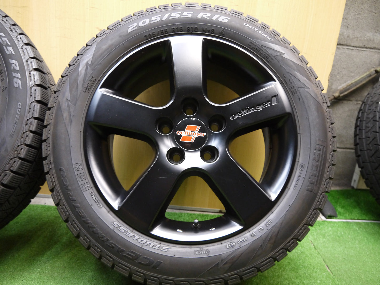 [送料無料]キレイ★ワーゲン アウディ 等 205/55R16 スタッドレス ピレリ アイスアシンメトリコ oettinger エッティンガー 16インチ PCD112/5H★★2021119ヤス