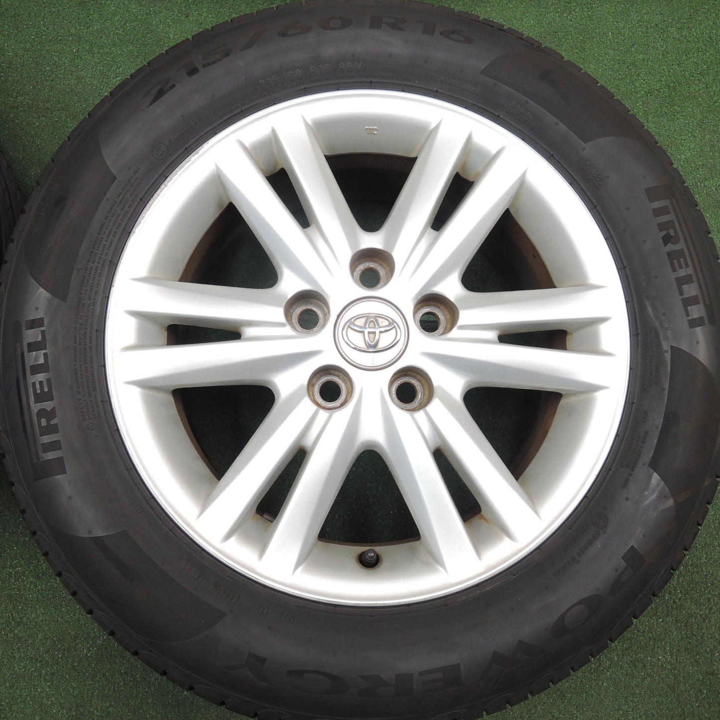 *送料無料* バリ溝！21年！8.5分★トヨタ マークX 純正 215/60R16 ピレリ パワジー 16インチ PCD114.3/5H★4021716HAノ