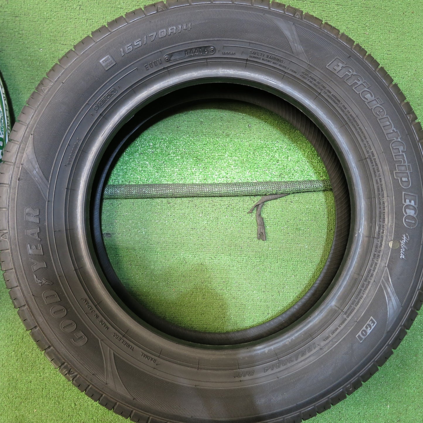 [送料無料]未使用★165/70R14 グッドイヤー EfficientGrip ECO hybrid EG01 タイヤ 14インチ アクア マーチ ヴィッツ 等★3060909Hノタ